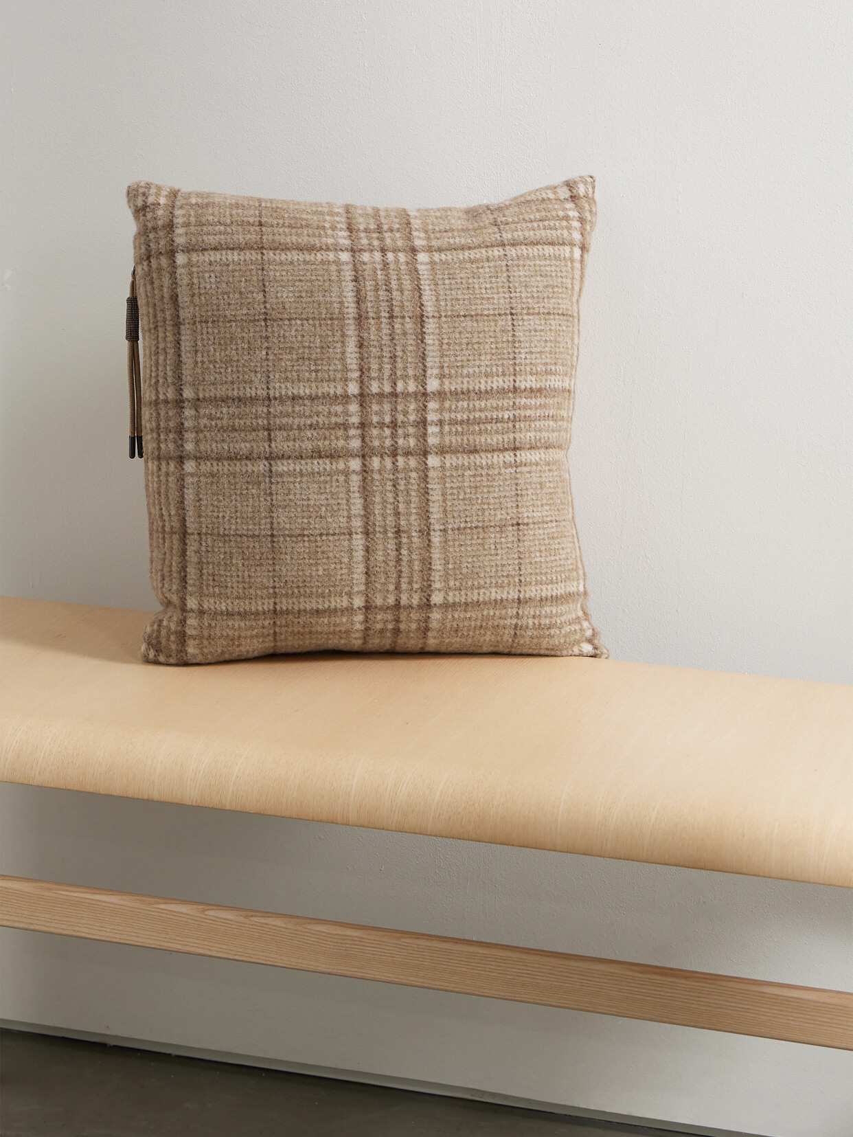 Brunello Cucinelli Prince Of Wales Checked Woven Cushion In Neutrals
