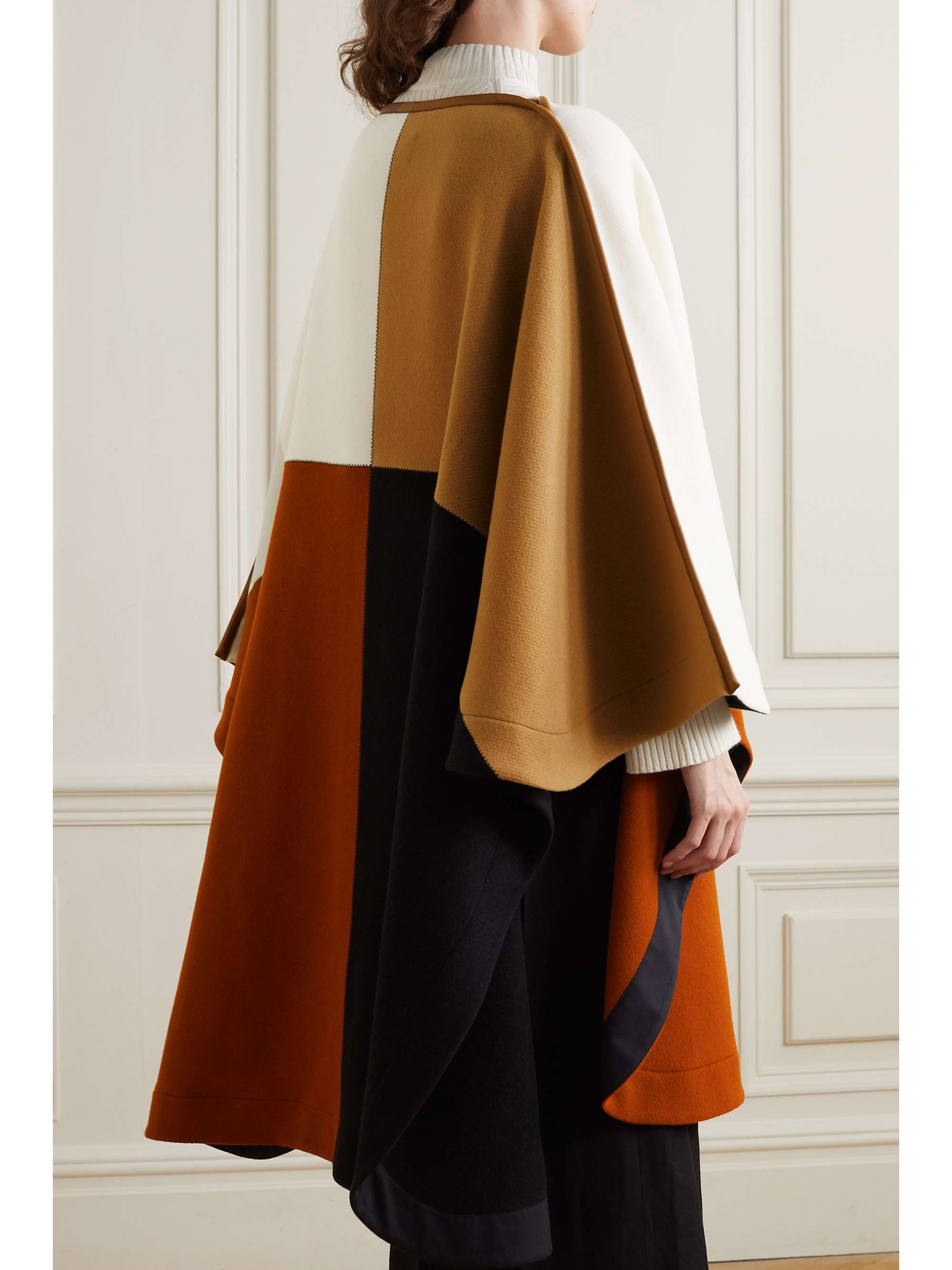 CHLOÉ 