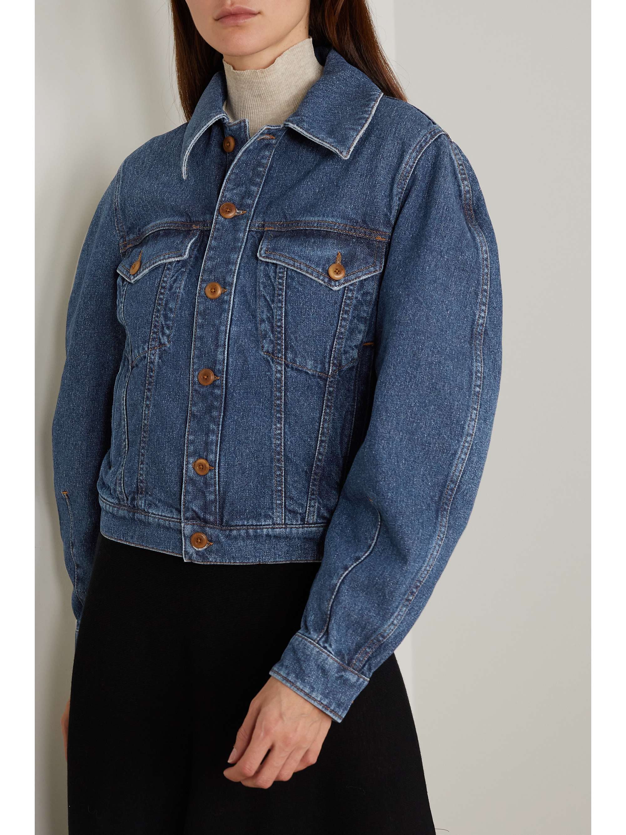 CHLOÉ 