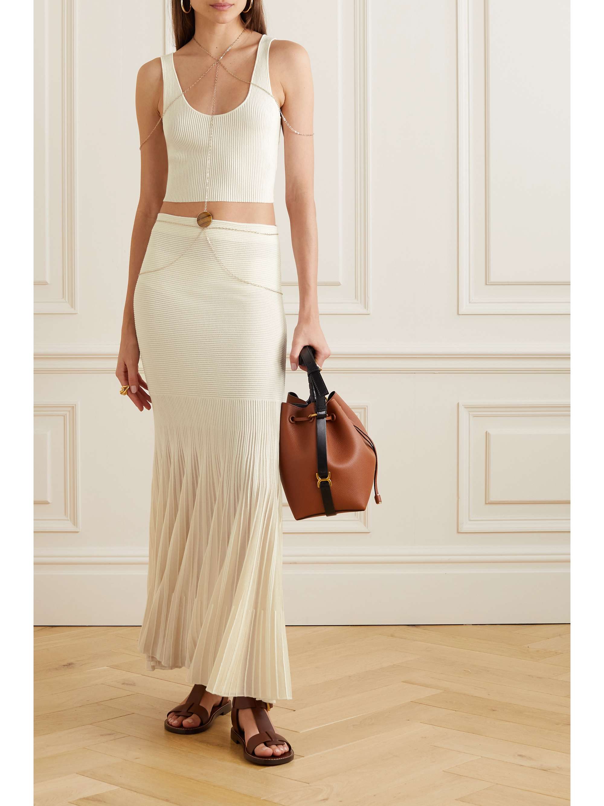 CHLOÉ 