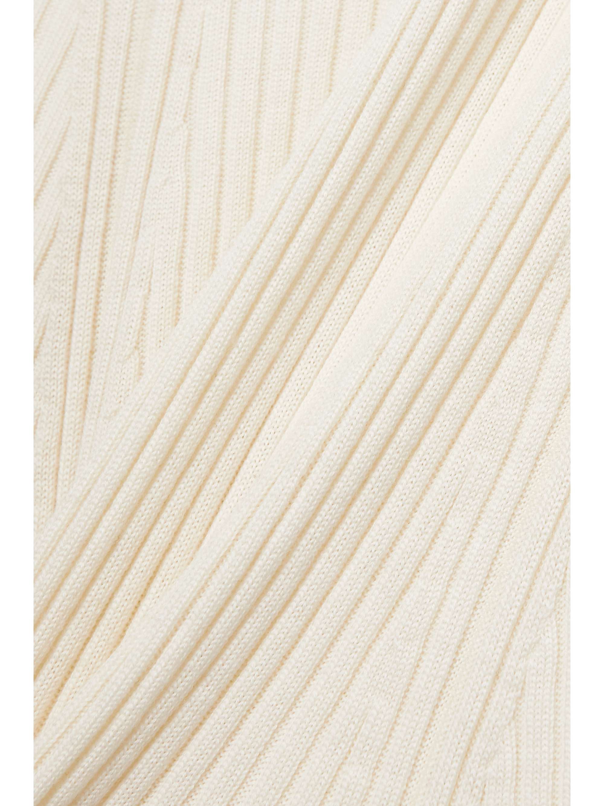 CHLOÉ 