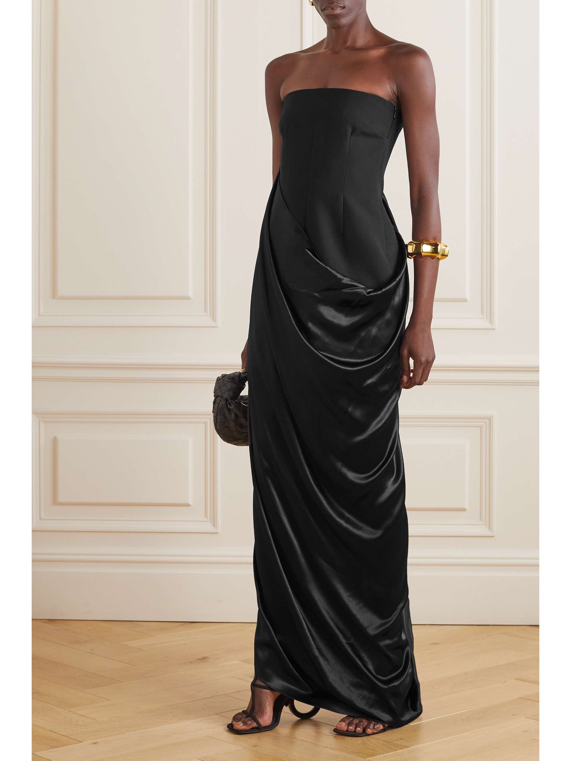 FERRAGAMO 