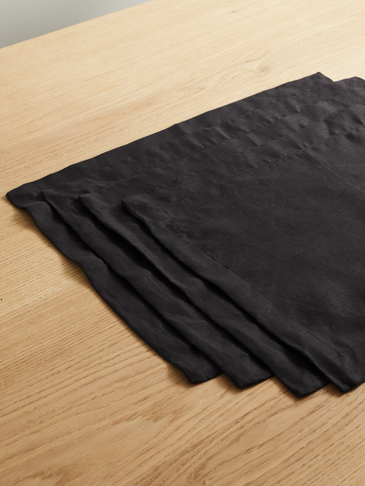 L'Objet - Set Of Four Linen Placemats - Black