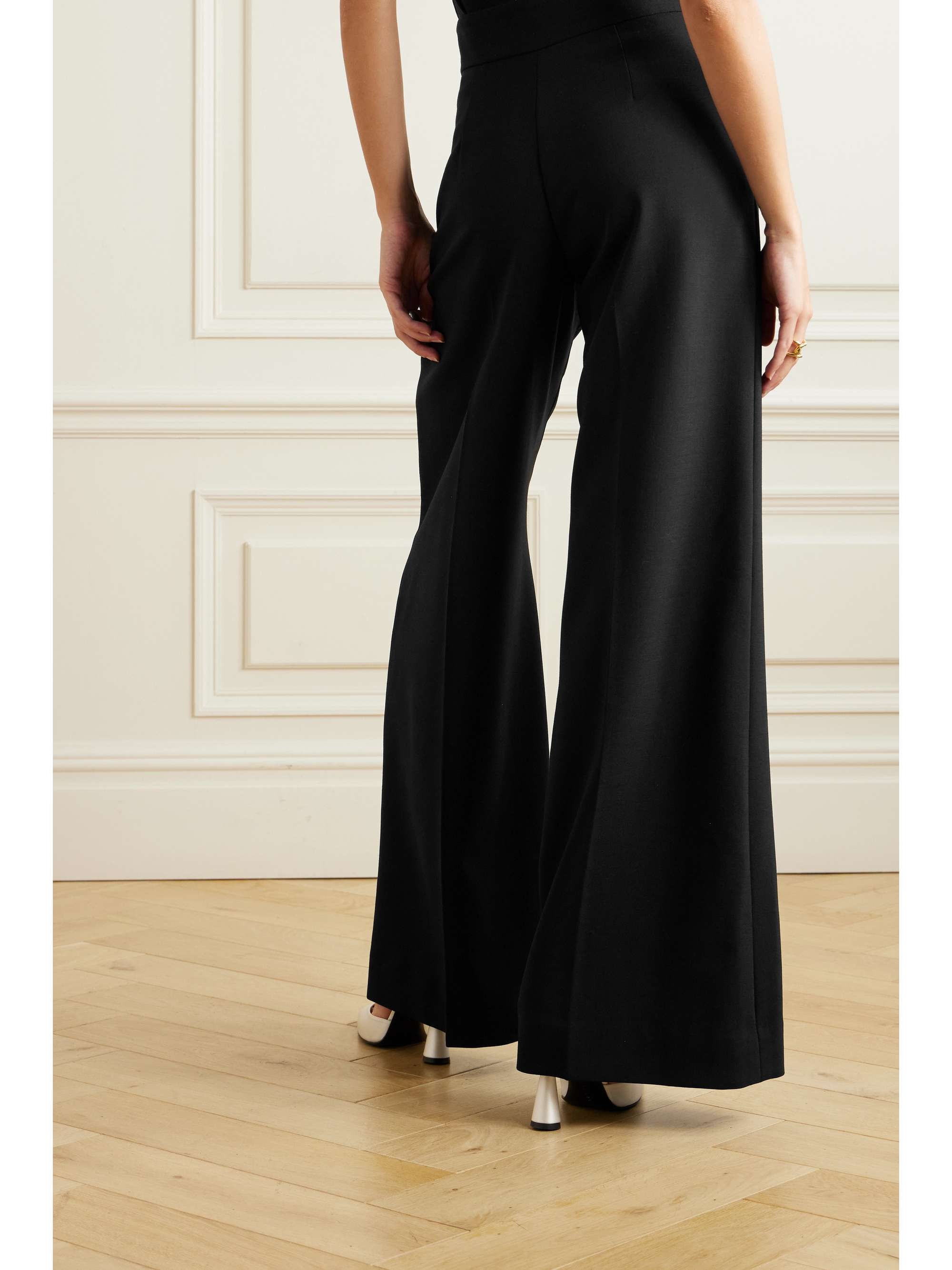CAROLINA HERRERA 