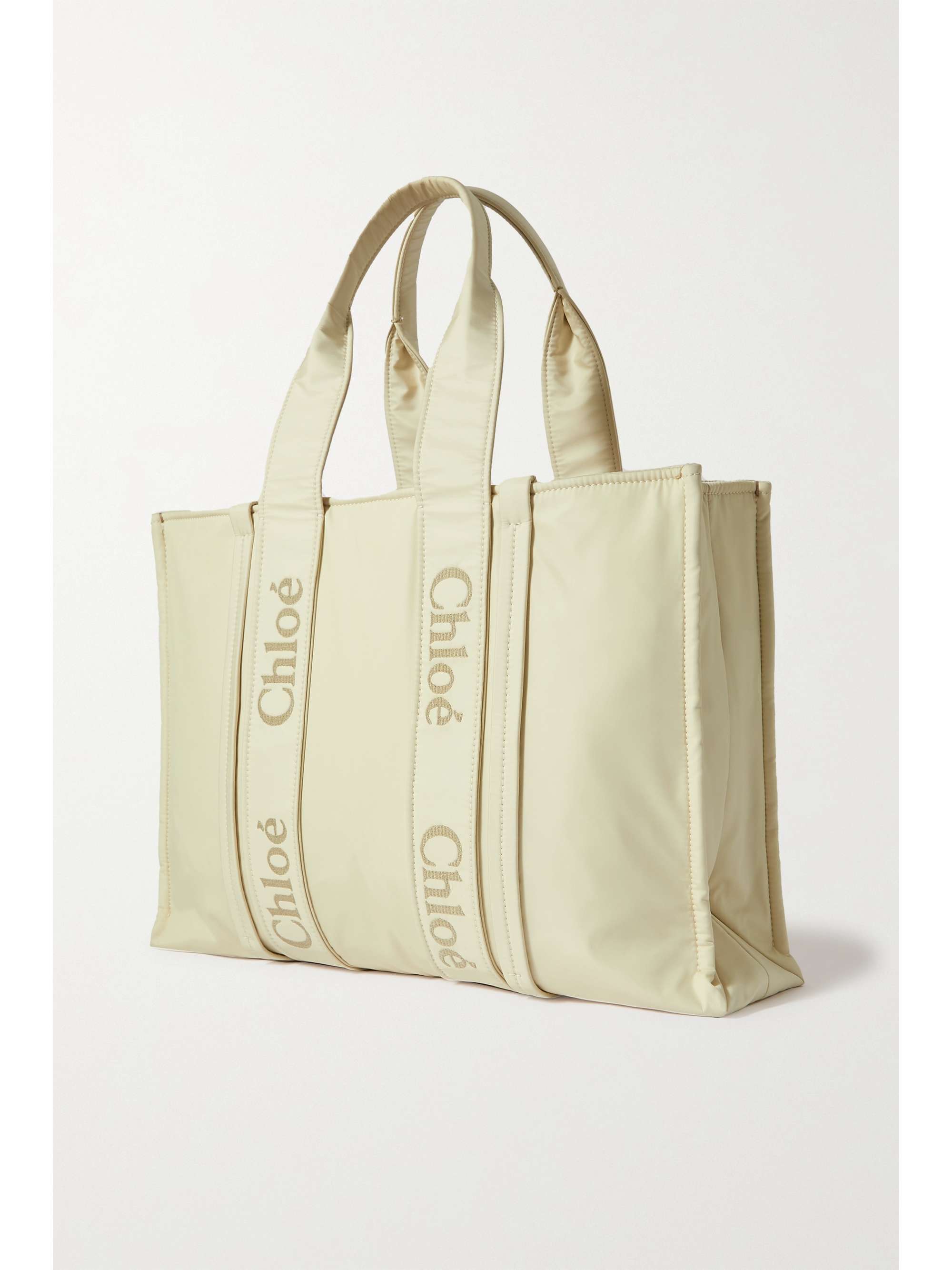 CHLOÉ 