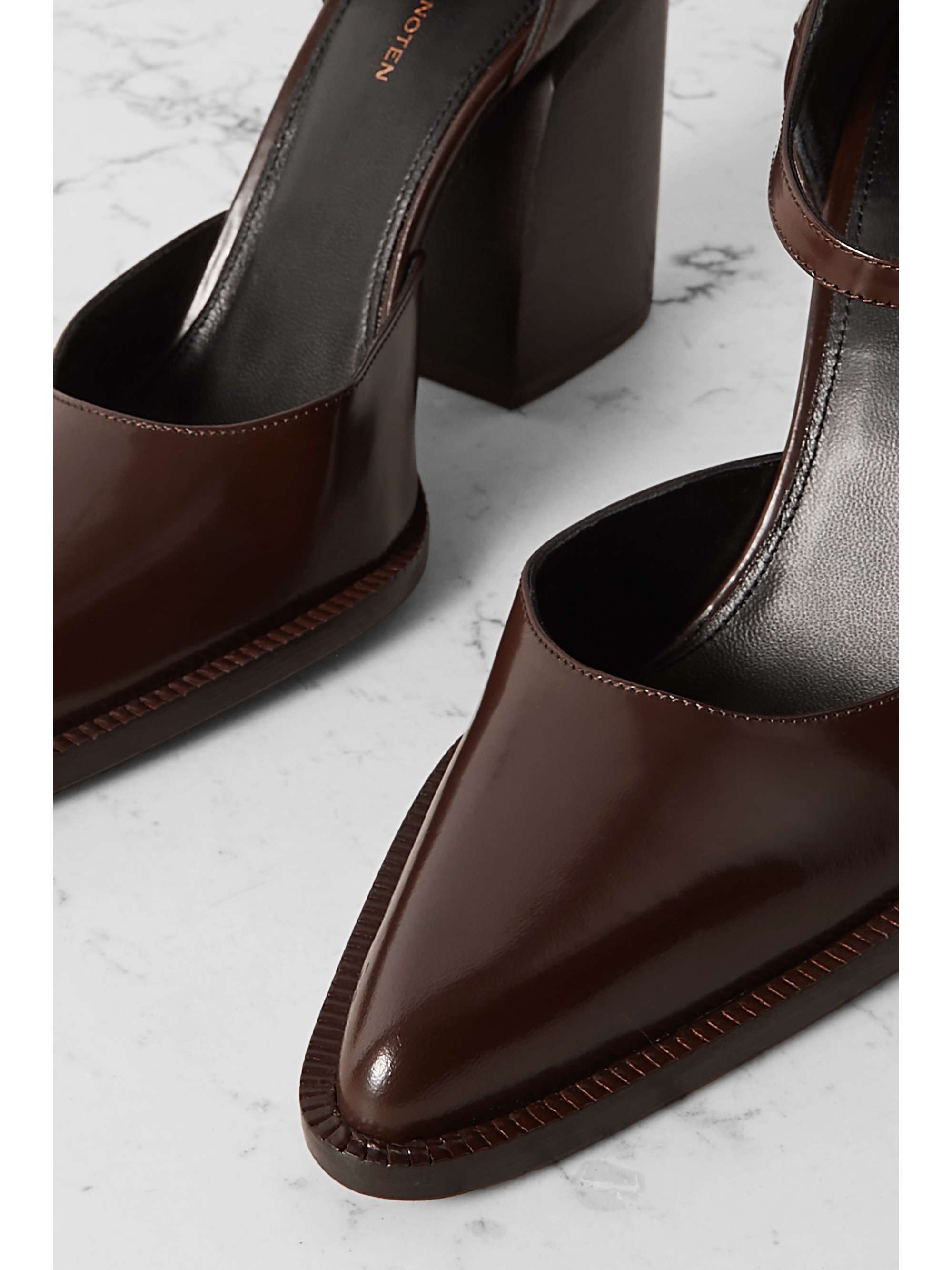 DRIES VAN NOTEN 