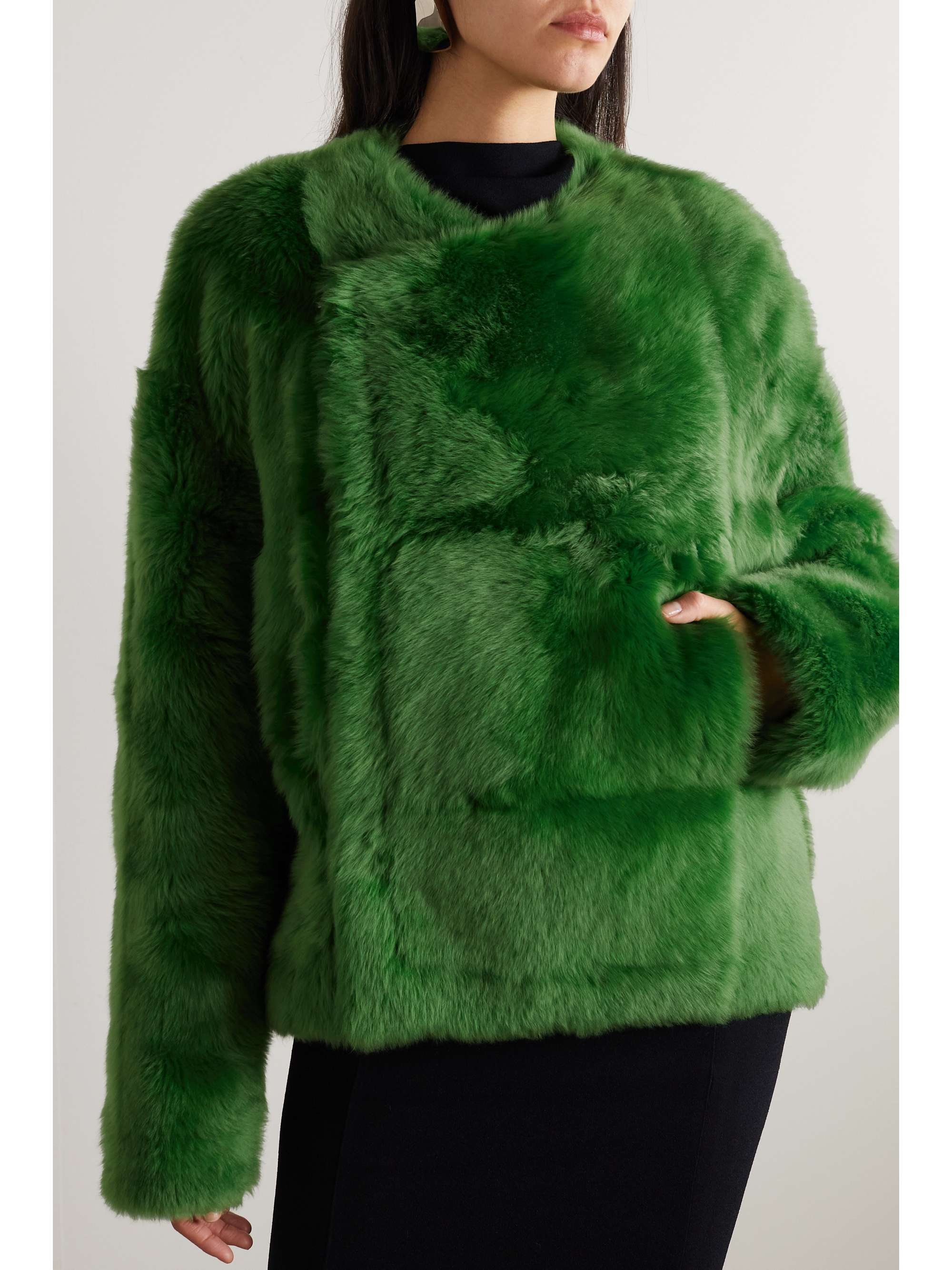 PETAR PETROV Jacke aus Faux Fur