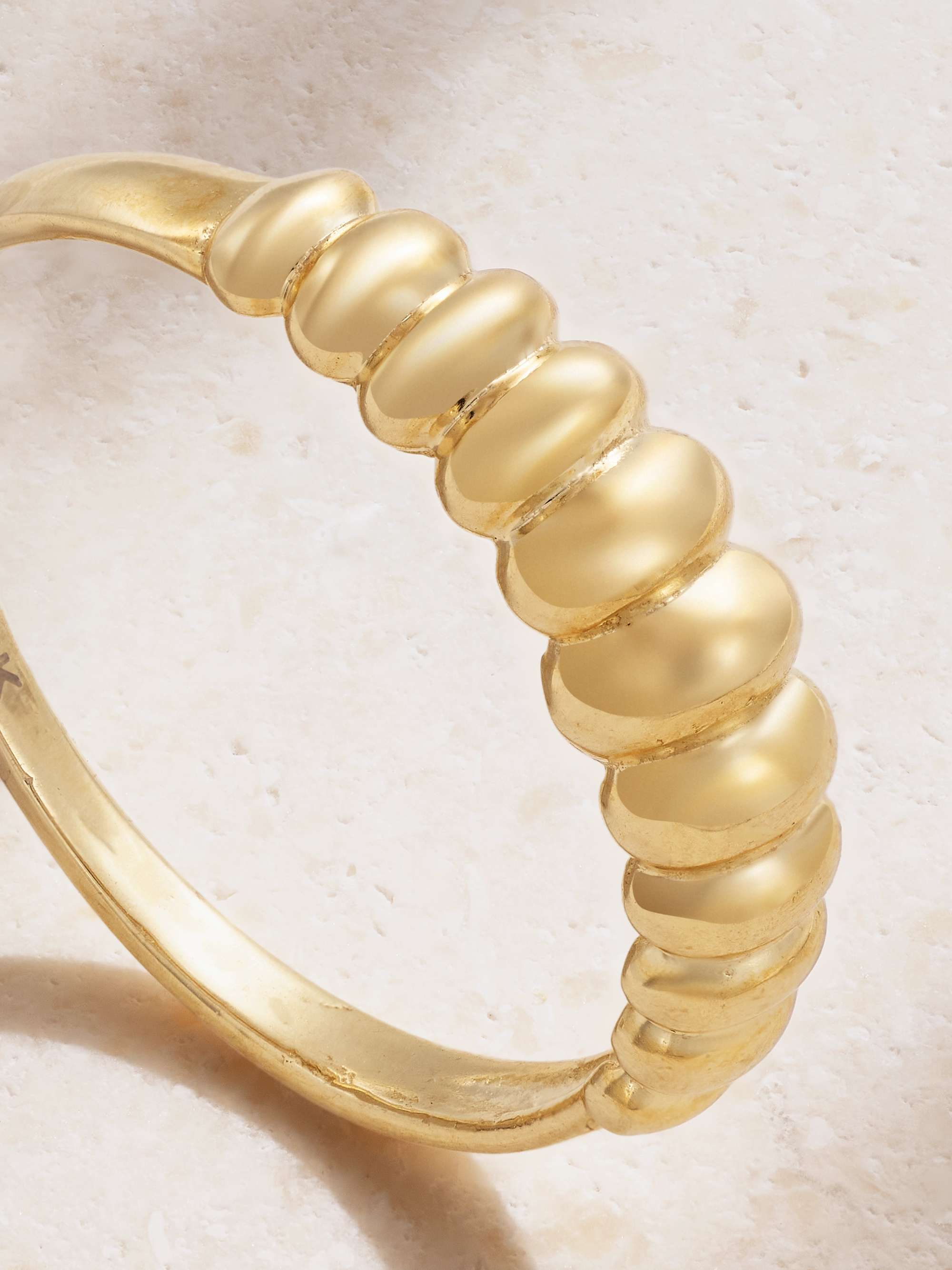 STONE AND STRAND 