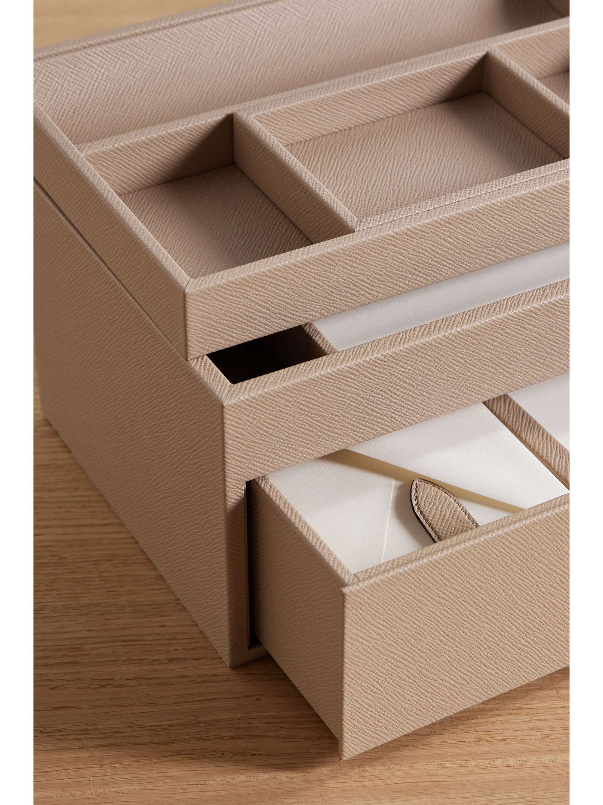 SMYTHSON 