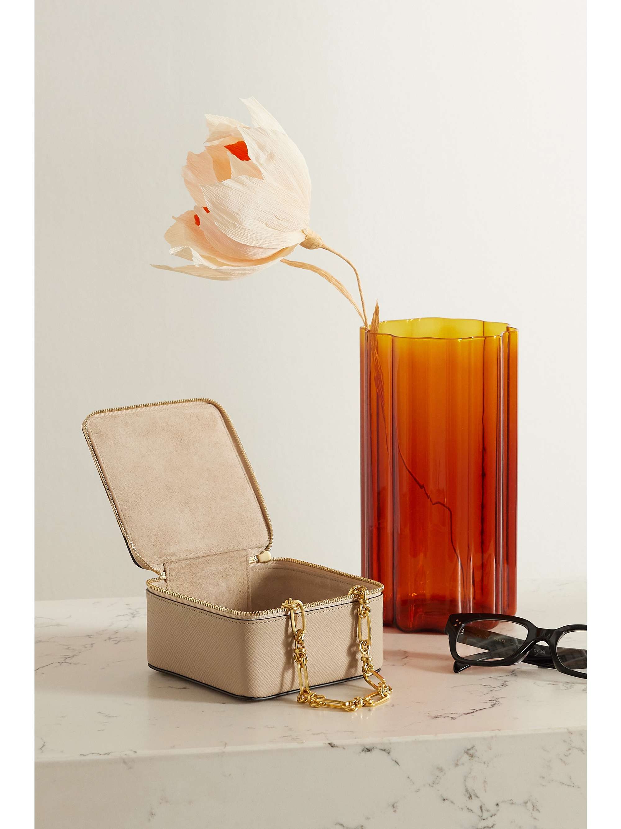 SMYTHSON 