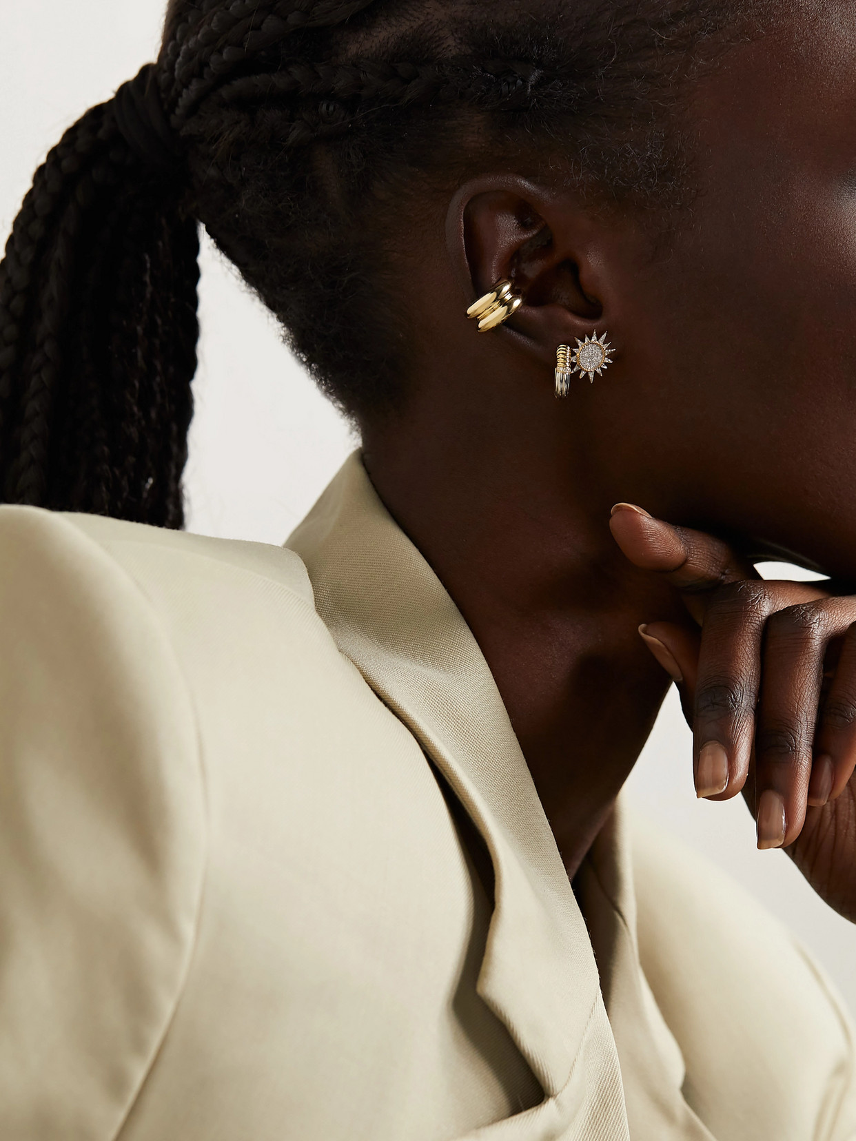 Yvonne Léon 9-karat Gold Ear Cuff In Gold