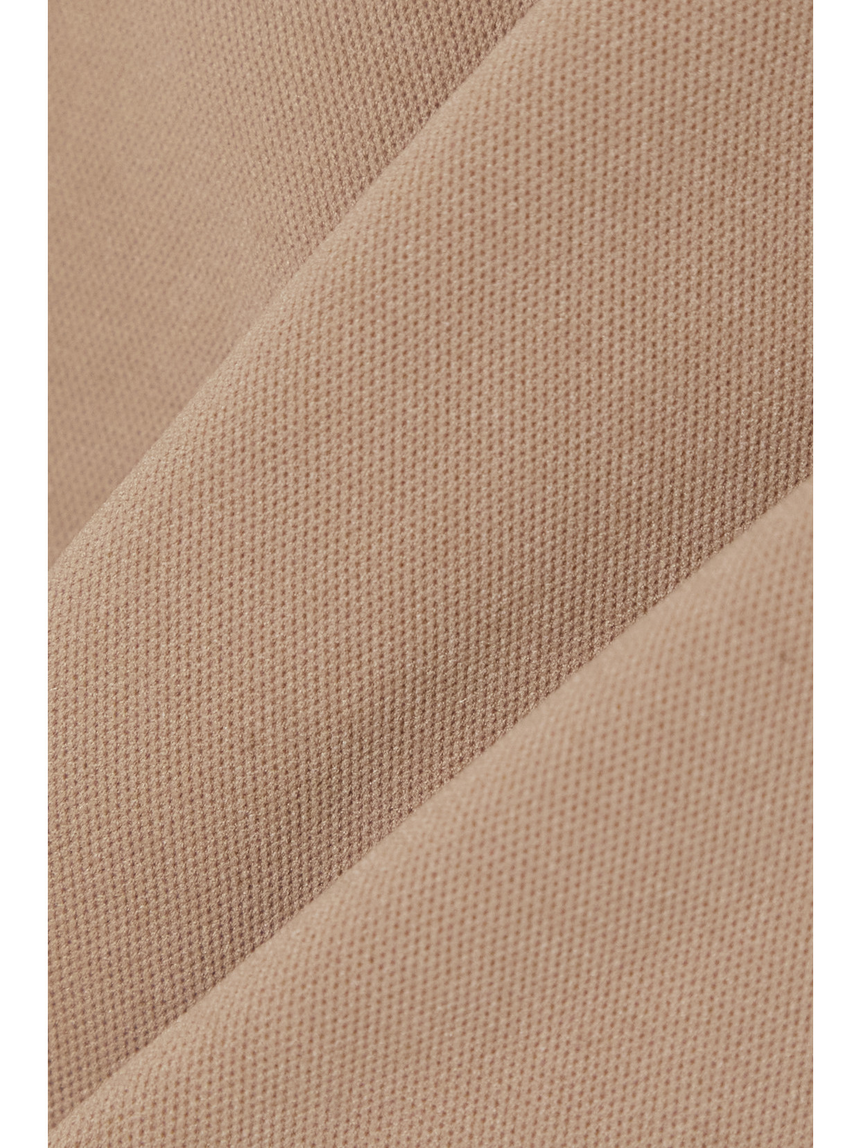 Skims Core Control Briefs In Neutrals