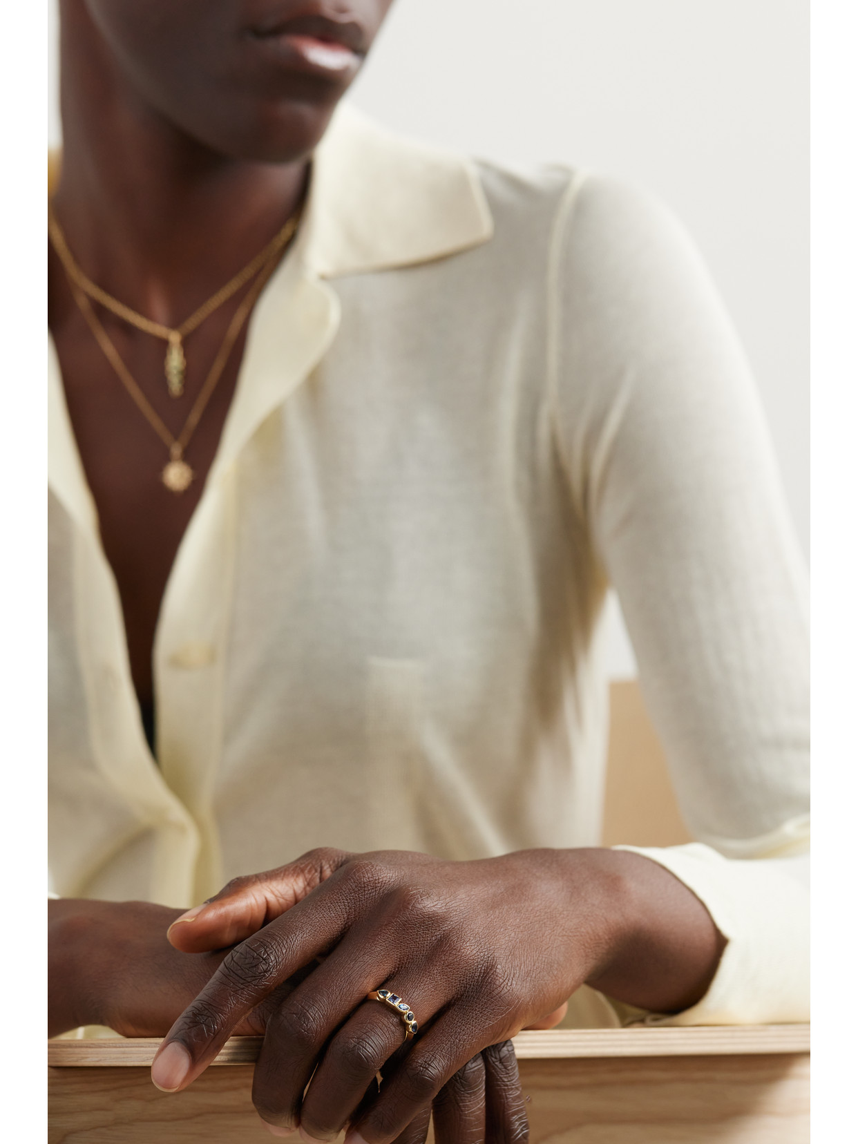 Sorellina Monroe 18-karat Gold Sapphire Ring In Gold