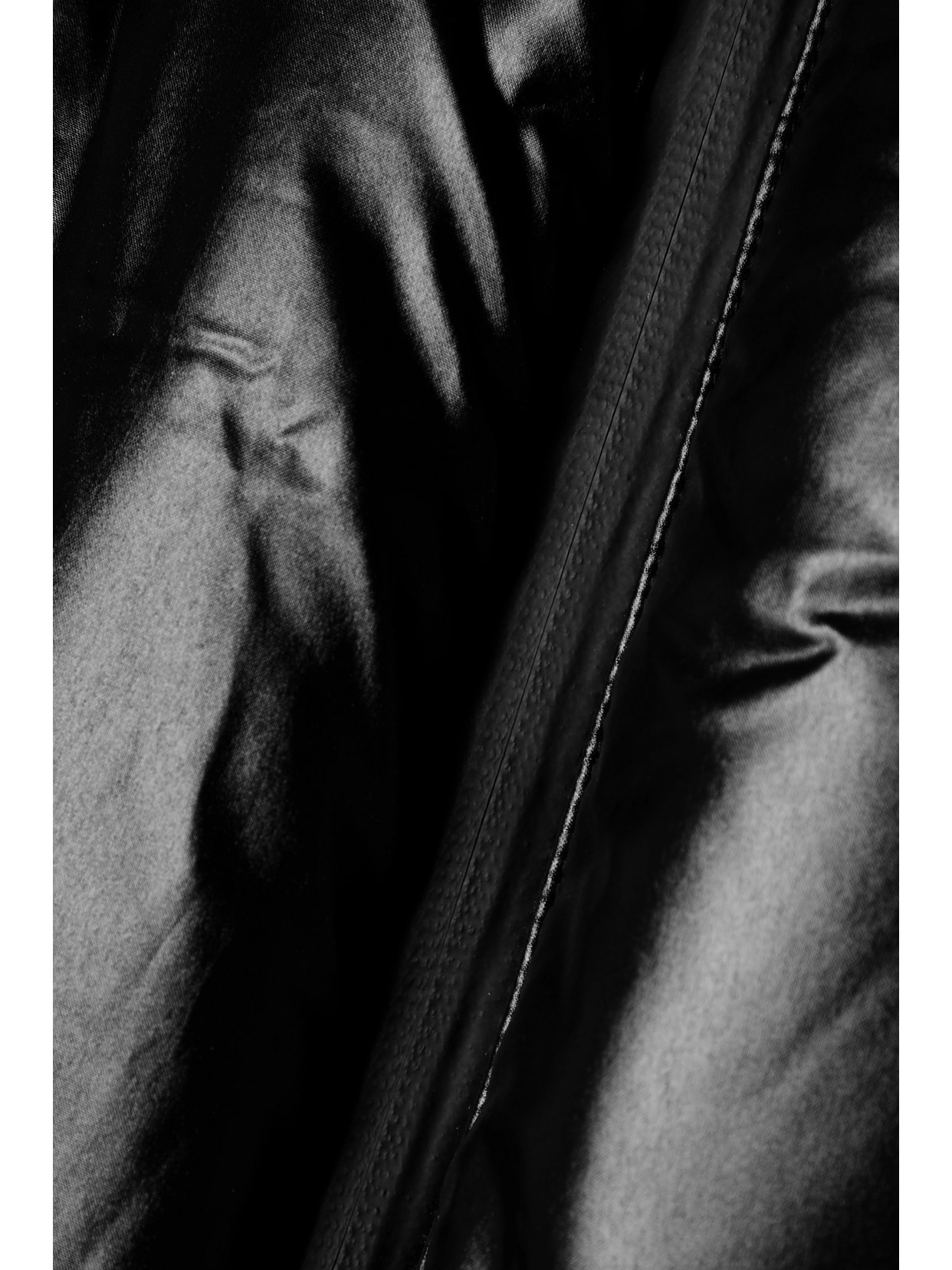 Aztech Mountain Daisy Nuke Cropped Quilted Glossed-shell Down Jacket In Black