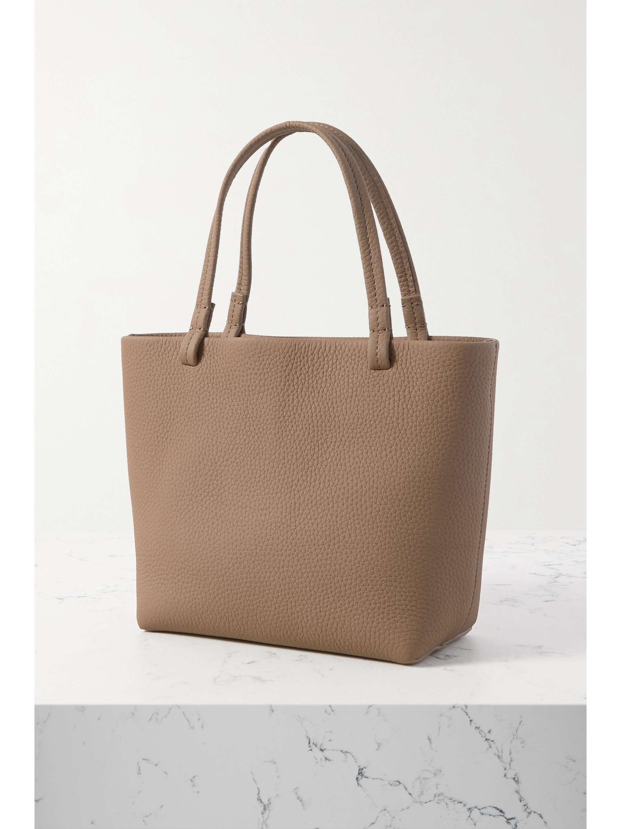 This is the most popular tote bag of 2023, according to Google