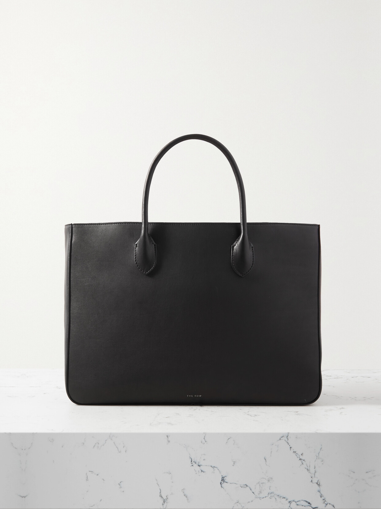 Shop The Row Luxe E/w Leather Tote In Black