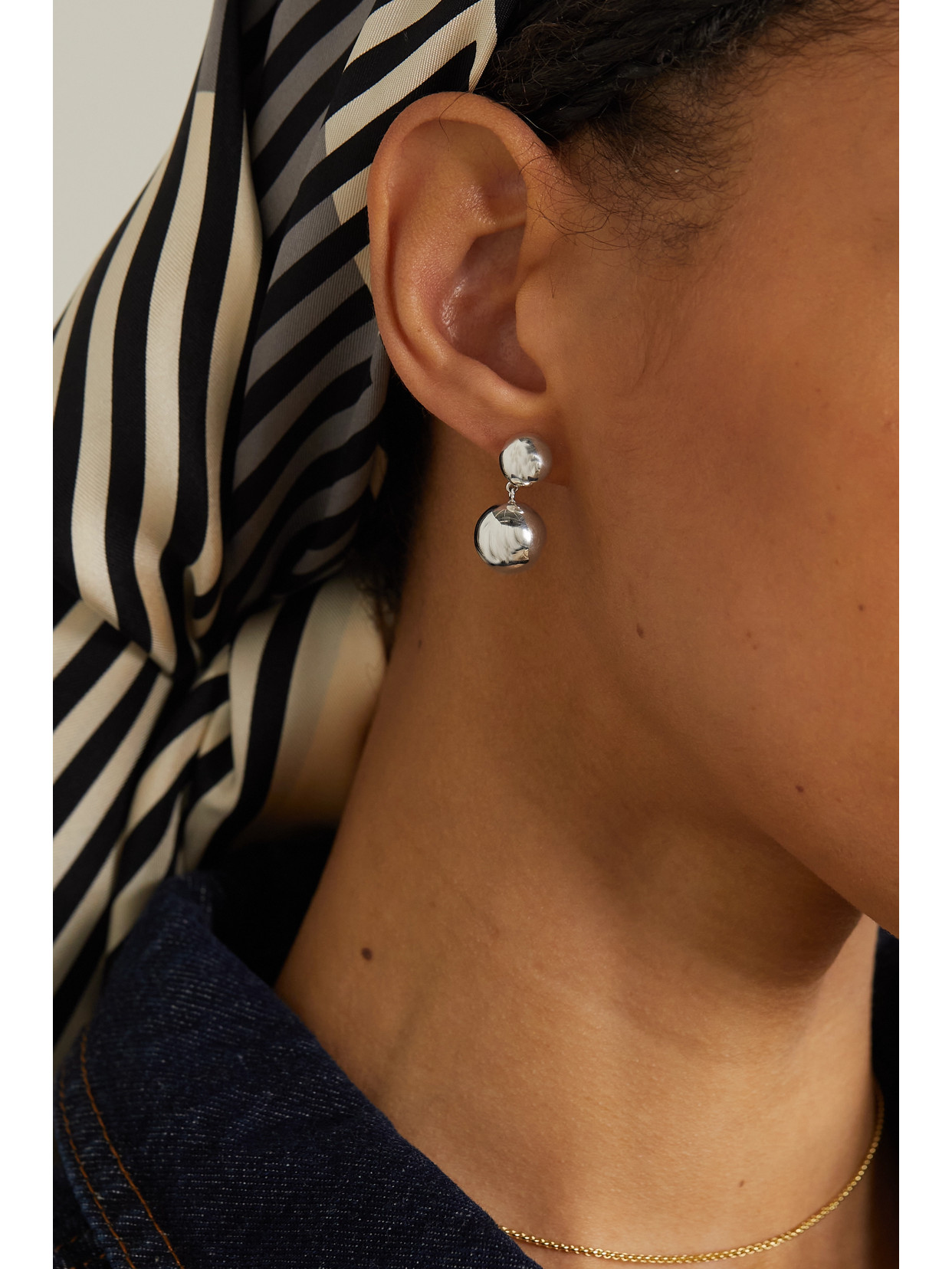 Lie Studio The Caroline Silver Earrings In Silver