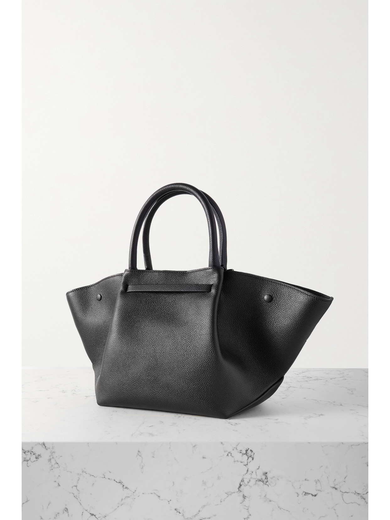 Demellier New York Medium Leather Tote Bag In Black