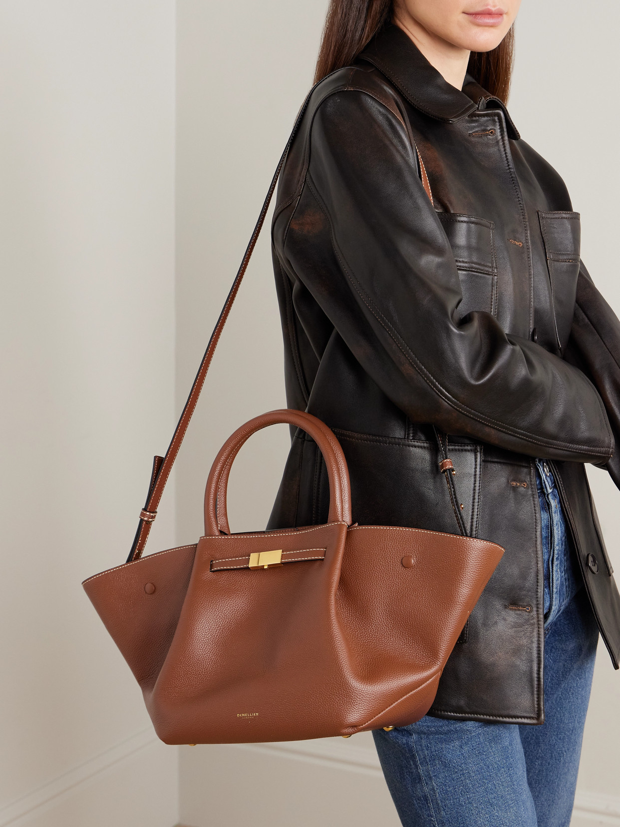 The New York Midi Textured-Leather Tote