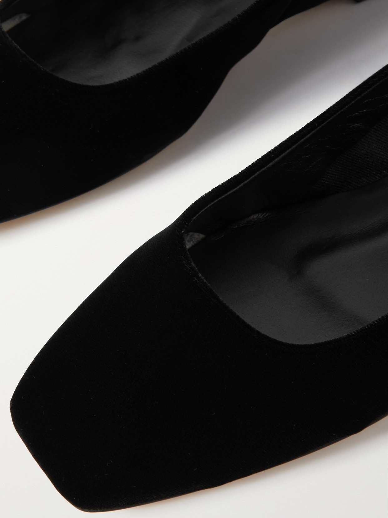 Aeyde Mary Jane Shoes With Flat Soles In Black