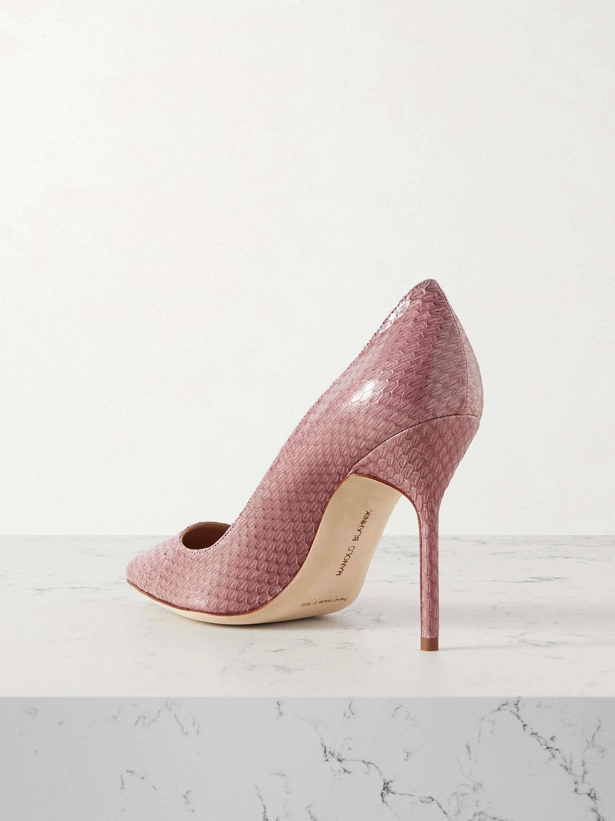 MANOLO BLAHNIK 