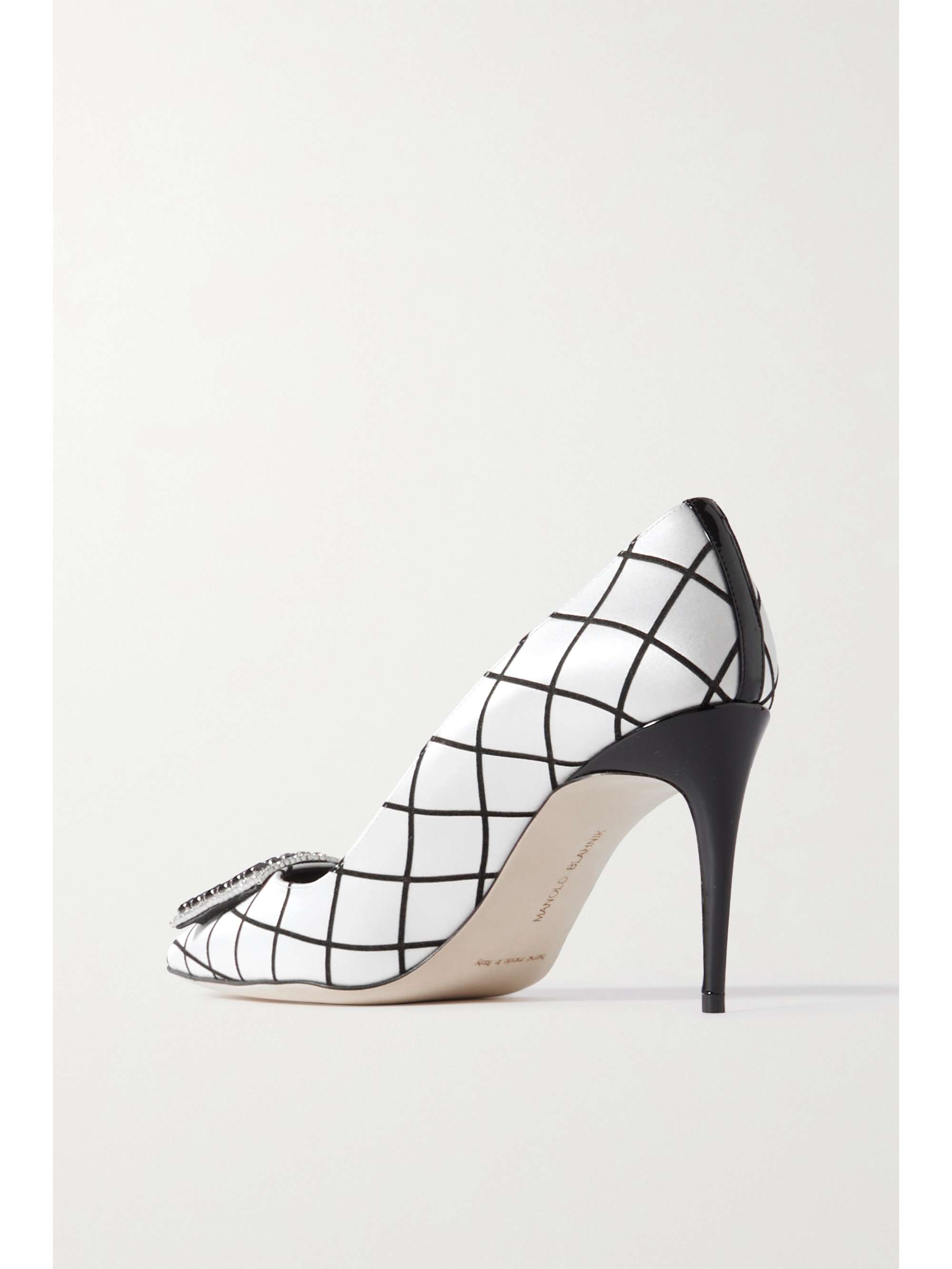 MANOLO BLAHNIK 