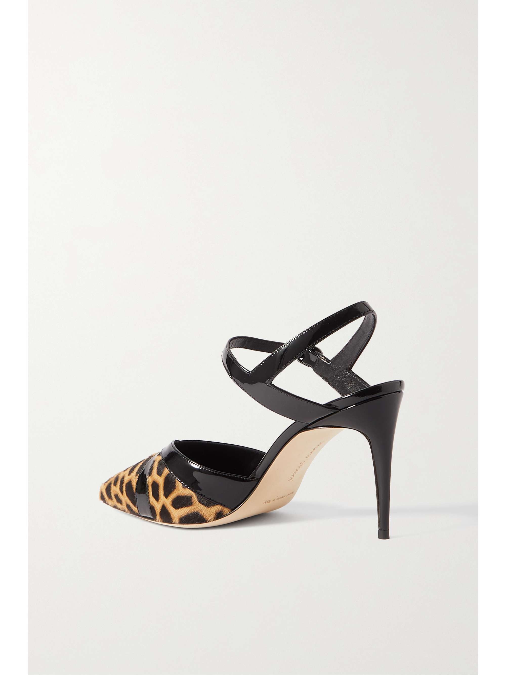 MANOLO BLAHNIK 