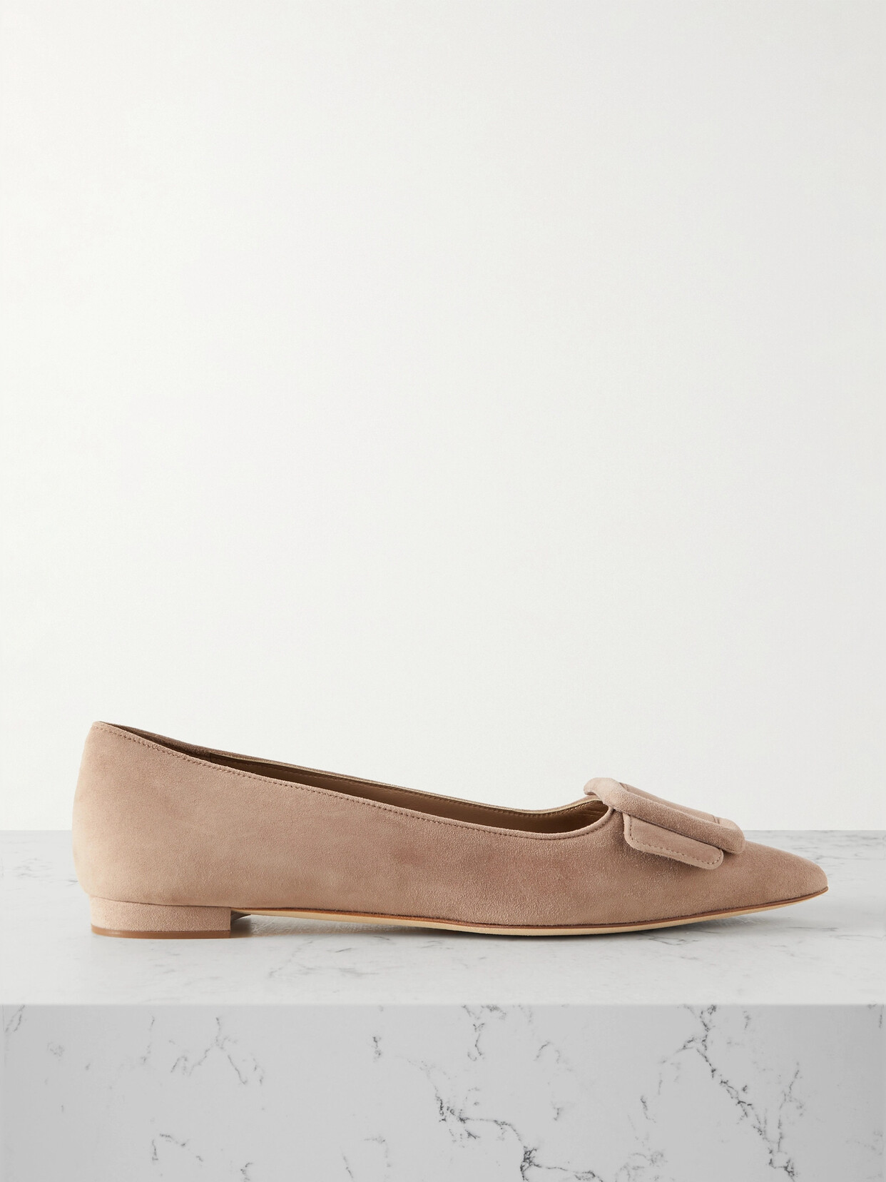 Manolo Blahnik - Maysale Suede Point-toe Flats - Brown