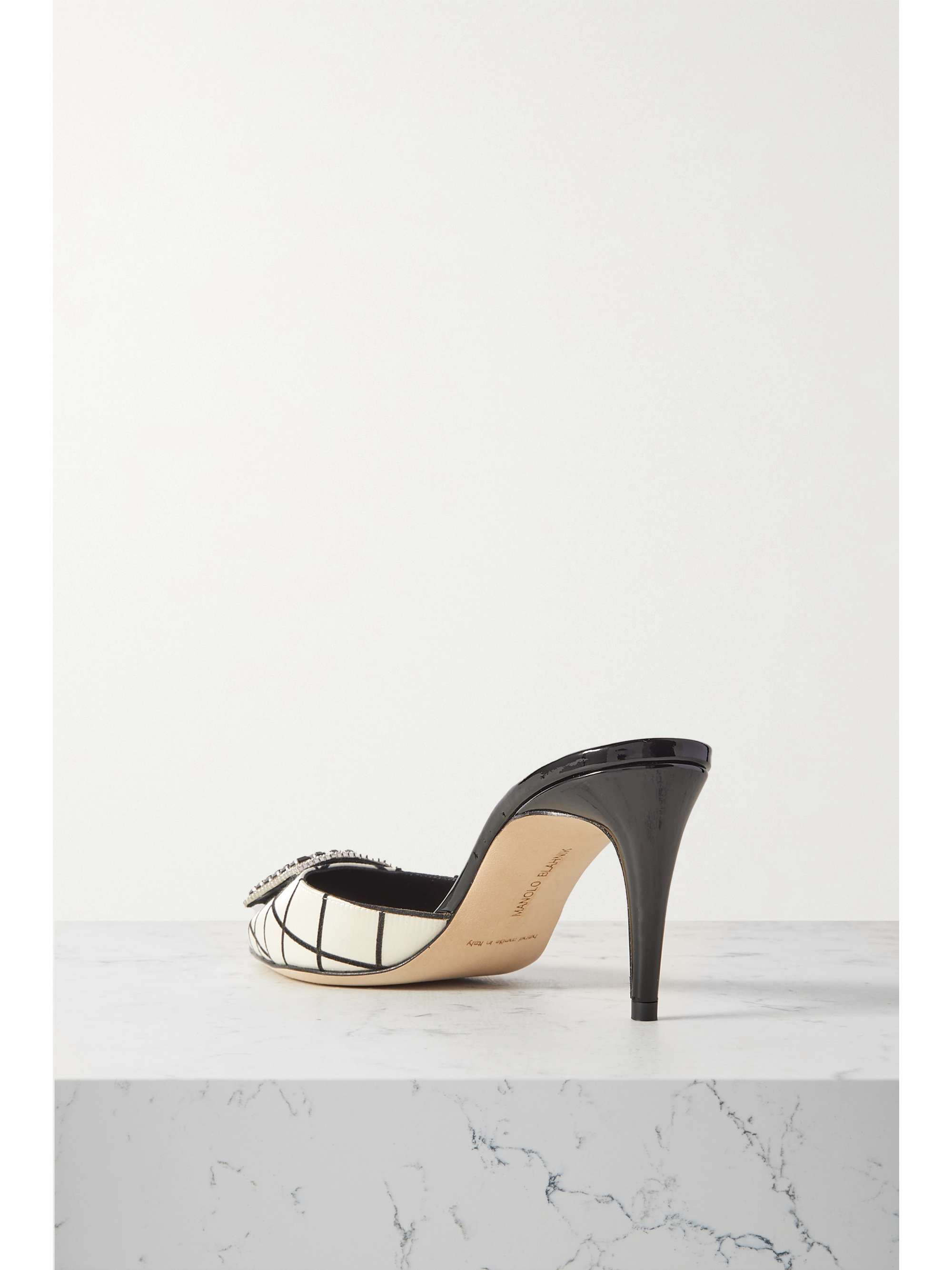 MANOLO BLAHNIK 