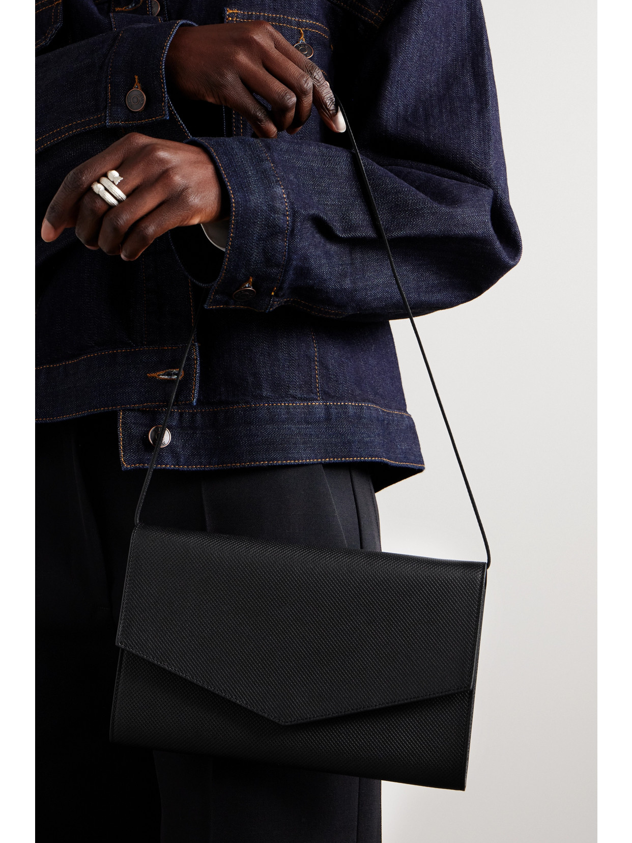 The Row Envelope Large Leather Shoulder Bag In Black