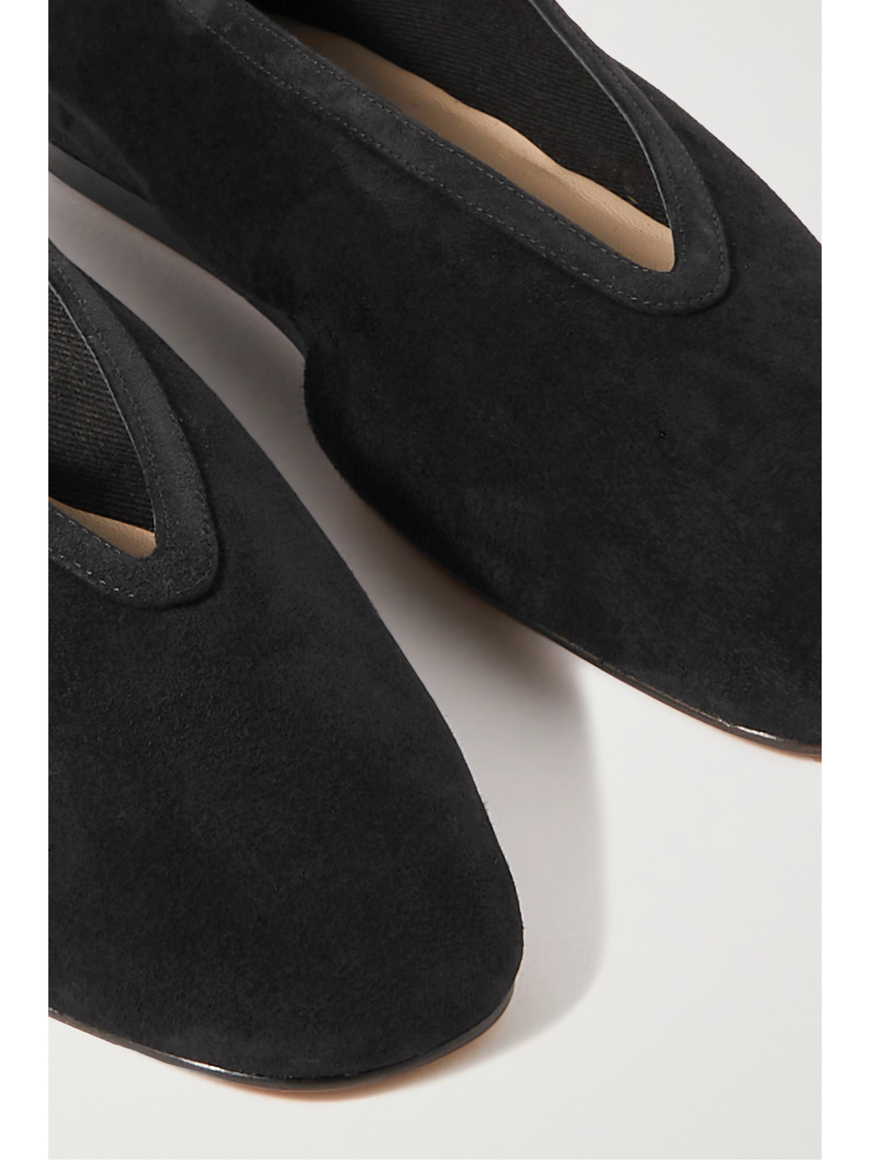 Shop Le Monde Beryl Luna Suede Ballet Flats In Black