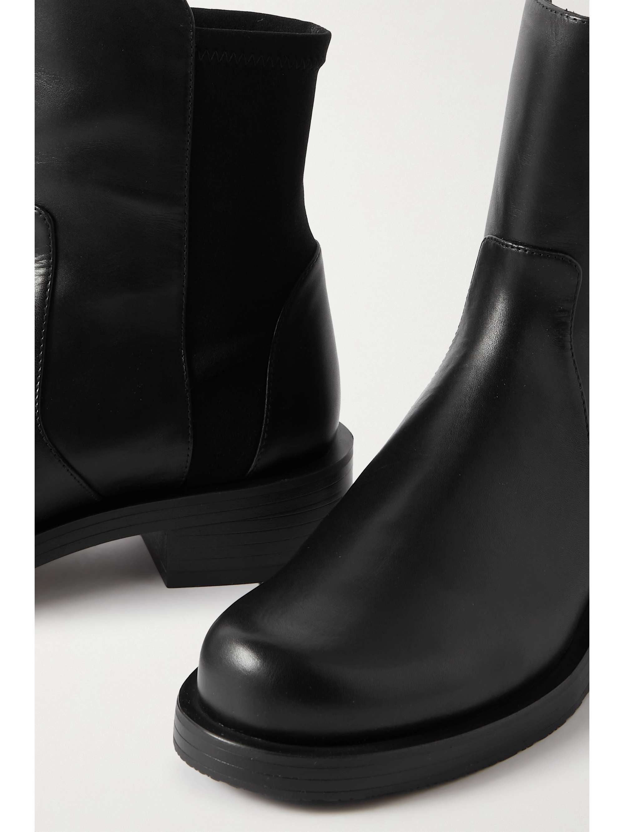 STUART WEITZMAN 