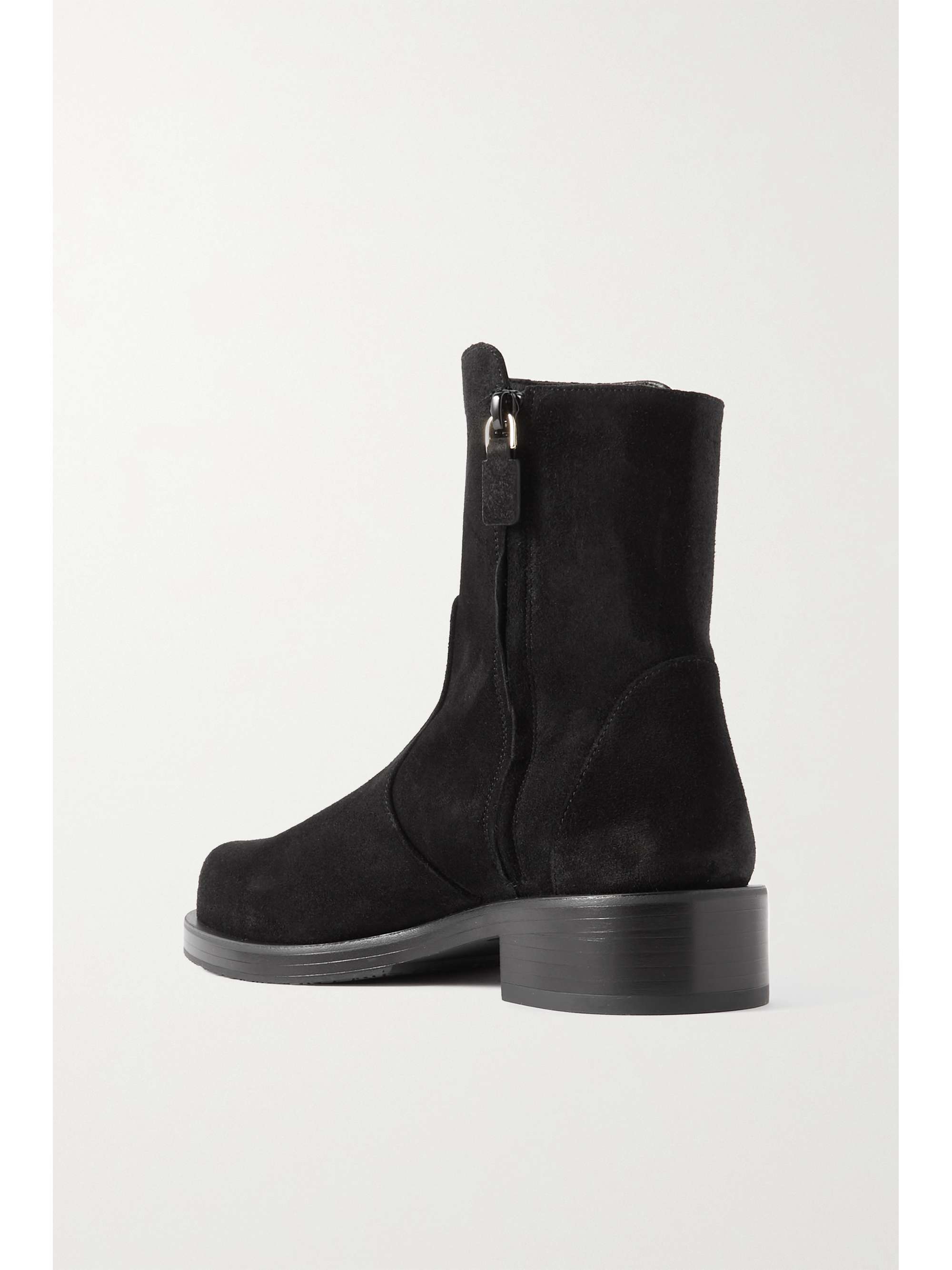 STUART WEITZMAN 