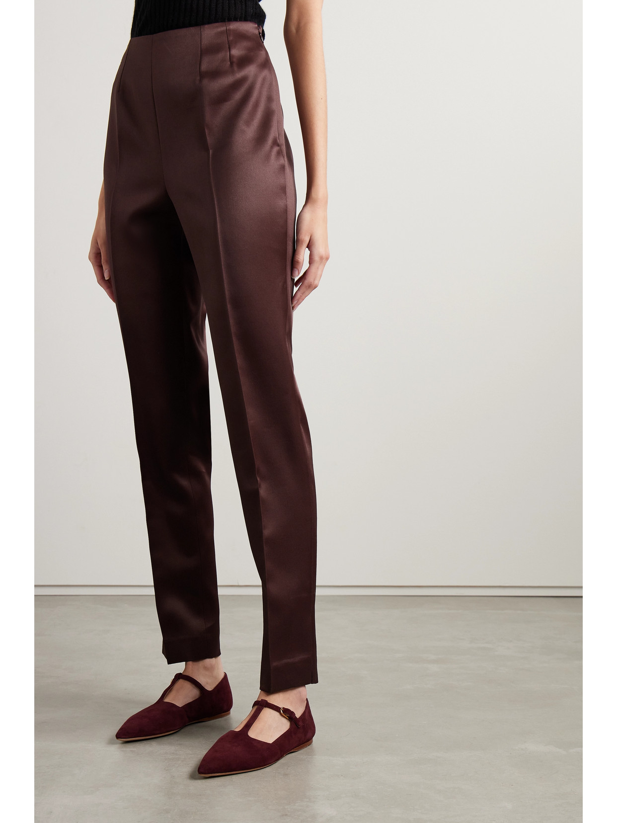Gabriela Hearst Masto Organic Wool And Silk-blend Satin Tapered Pants In Burgundy