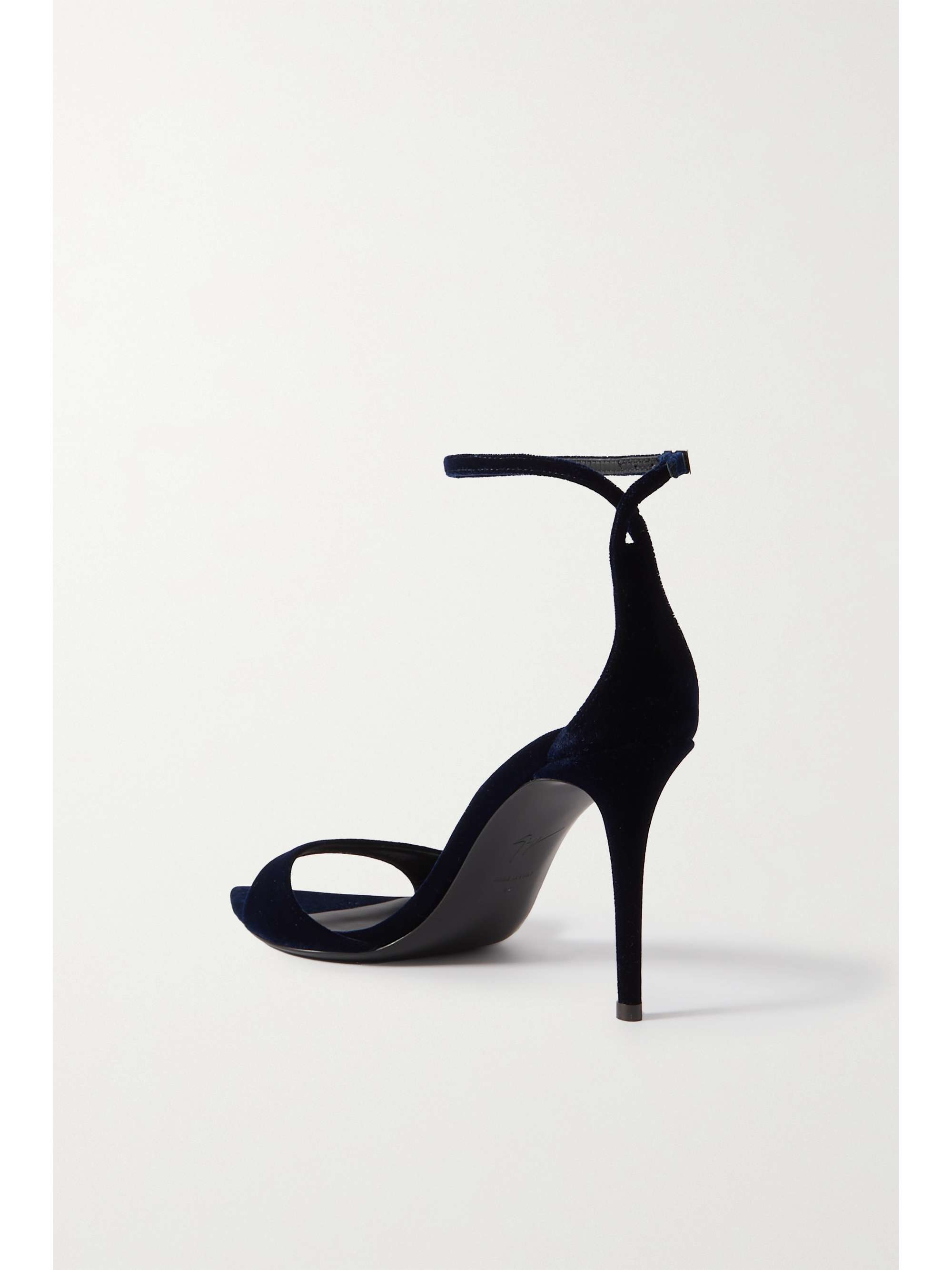 GIUSEPPE ZANOTTI 