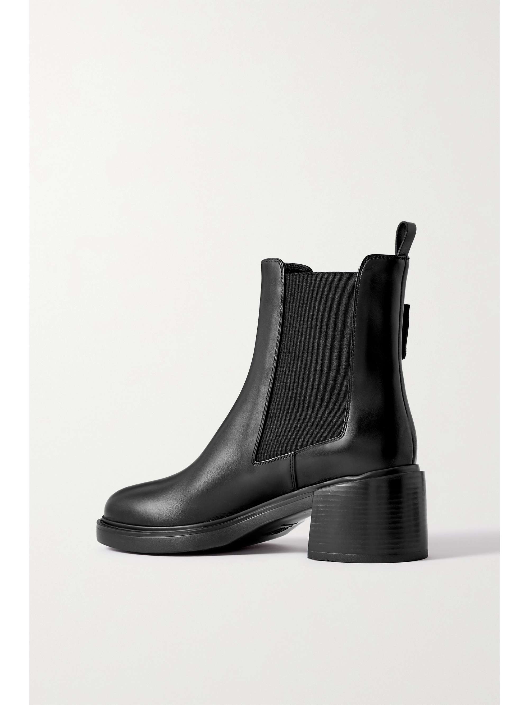 ROGER VIVIER 