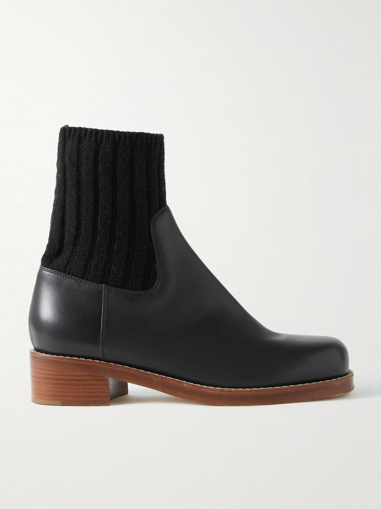 Shop Gabriela Hearst Hobbes Ribbed Cashmere-trimmed Leather Chelsea Boots In Black