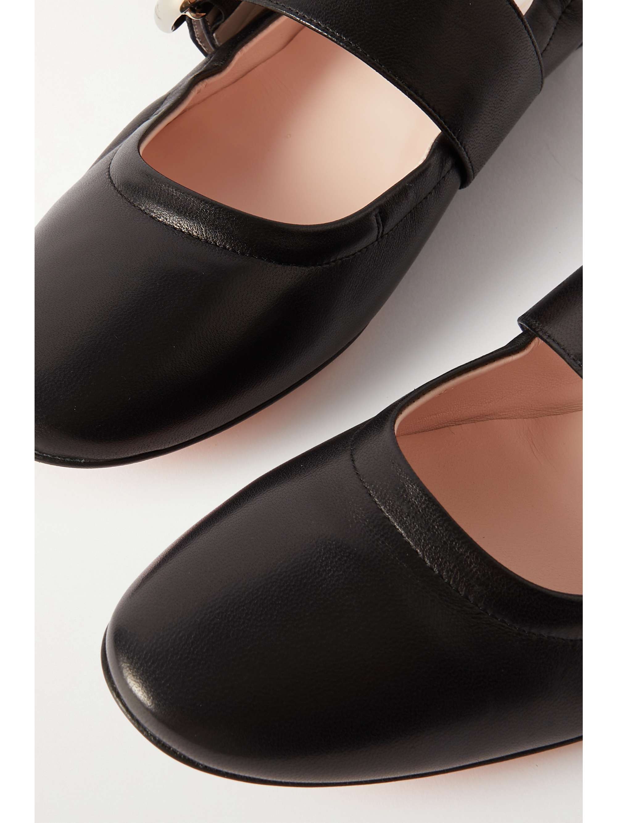 ROGER VIVIER 