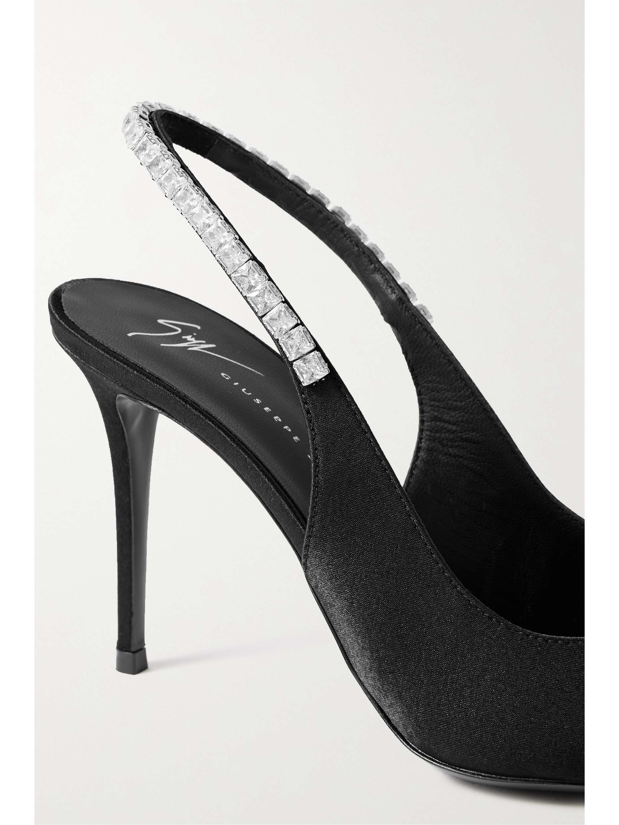 GIUSEPPE ZANOTTI 