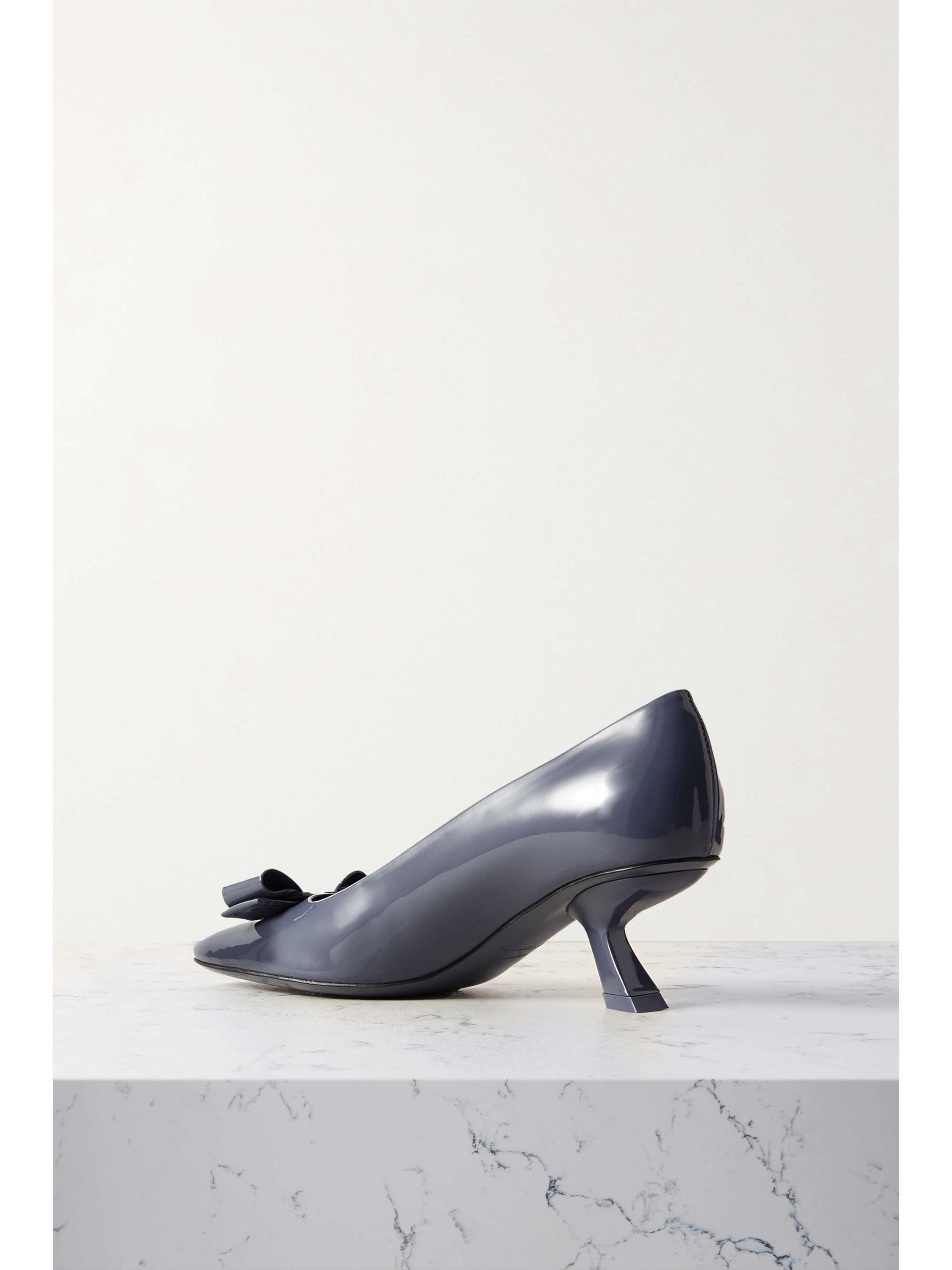 FERRAGAMO 