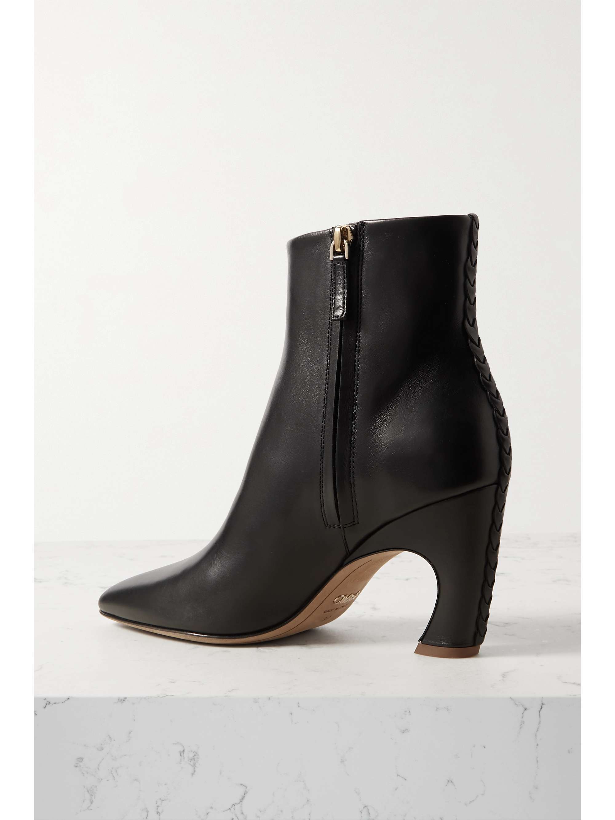 CHLOÉ 