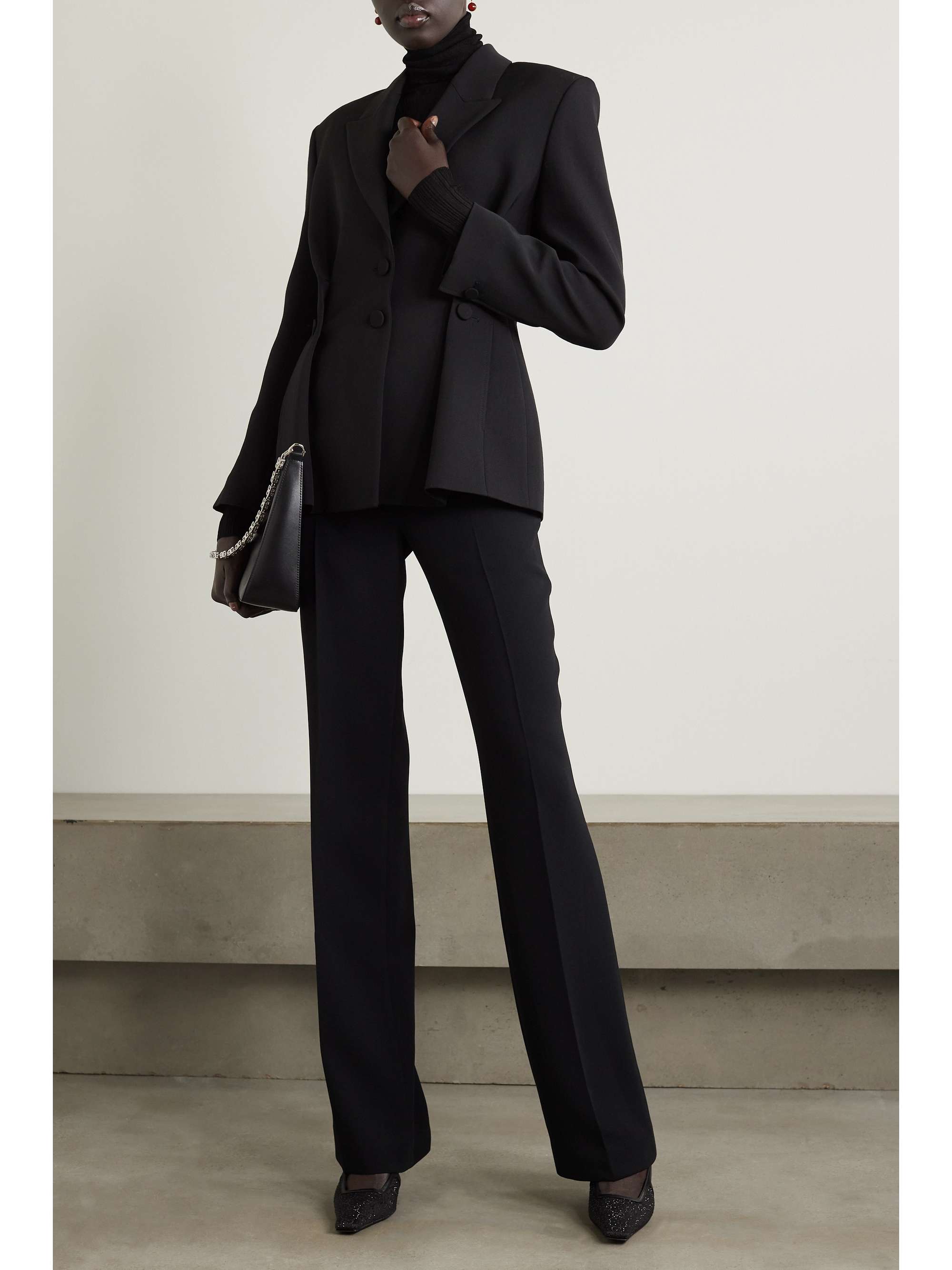 GIVENCHY 