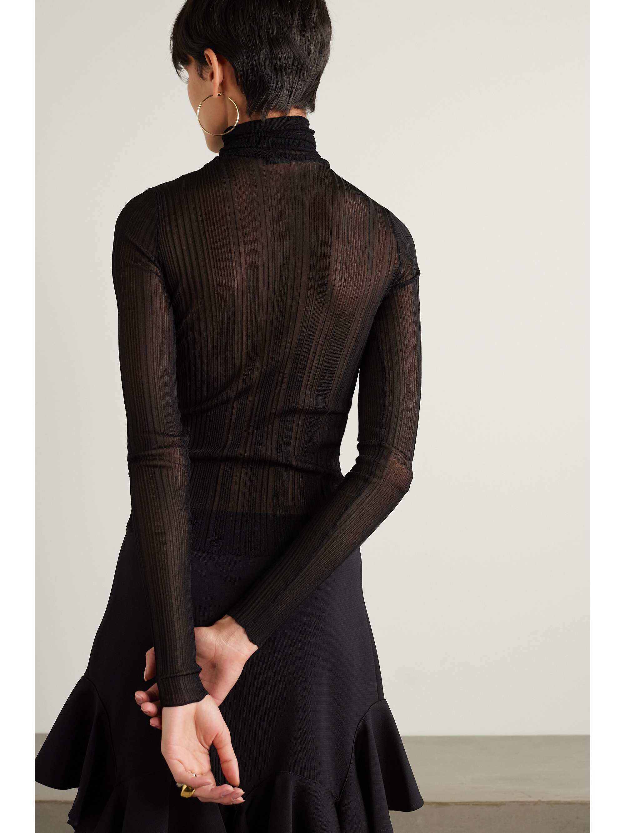 GIVENCHY 