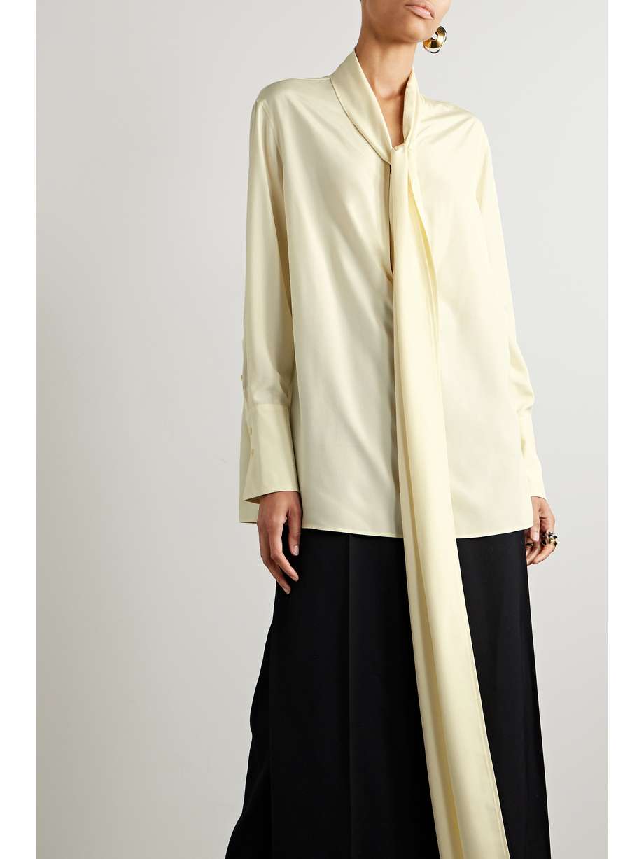 DETACHABLE PUSSY BOW RAGLAN BLOUSE LIFE’S RICH TAPESTRY
