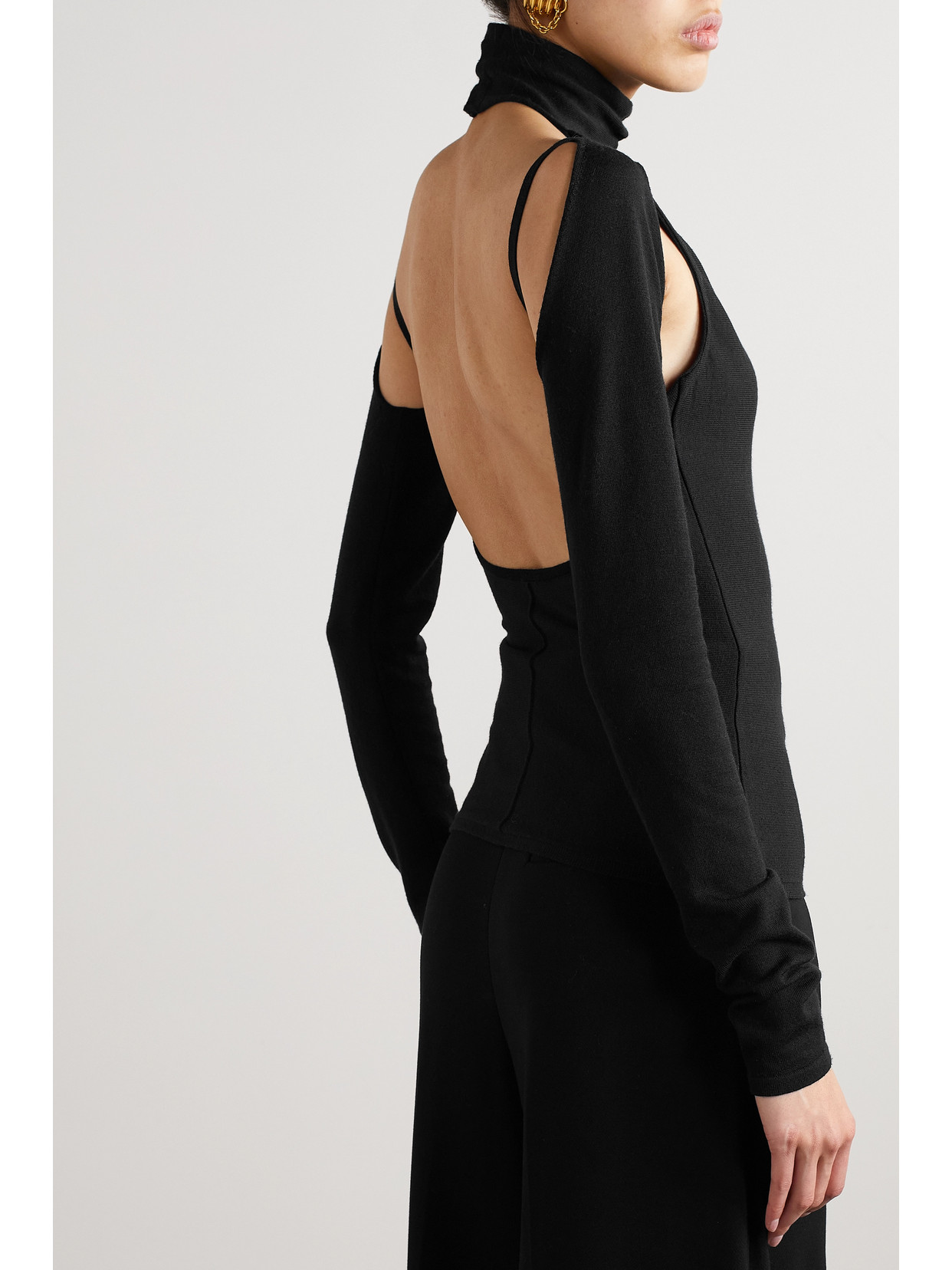 Khaite Woman Turtleneck Black Size L Virgin Wool In Black