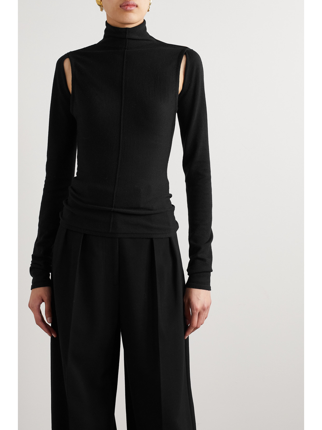 Khaite Woman Turtleneck Black Size L Virgin Wool In Black