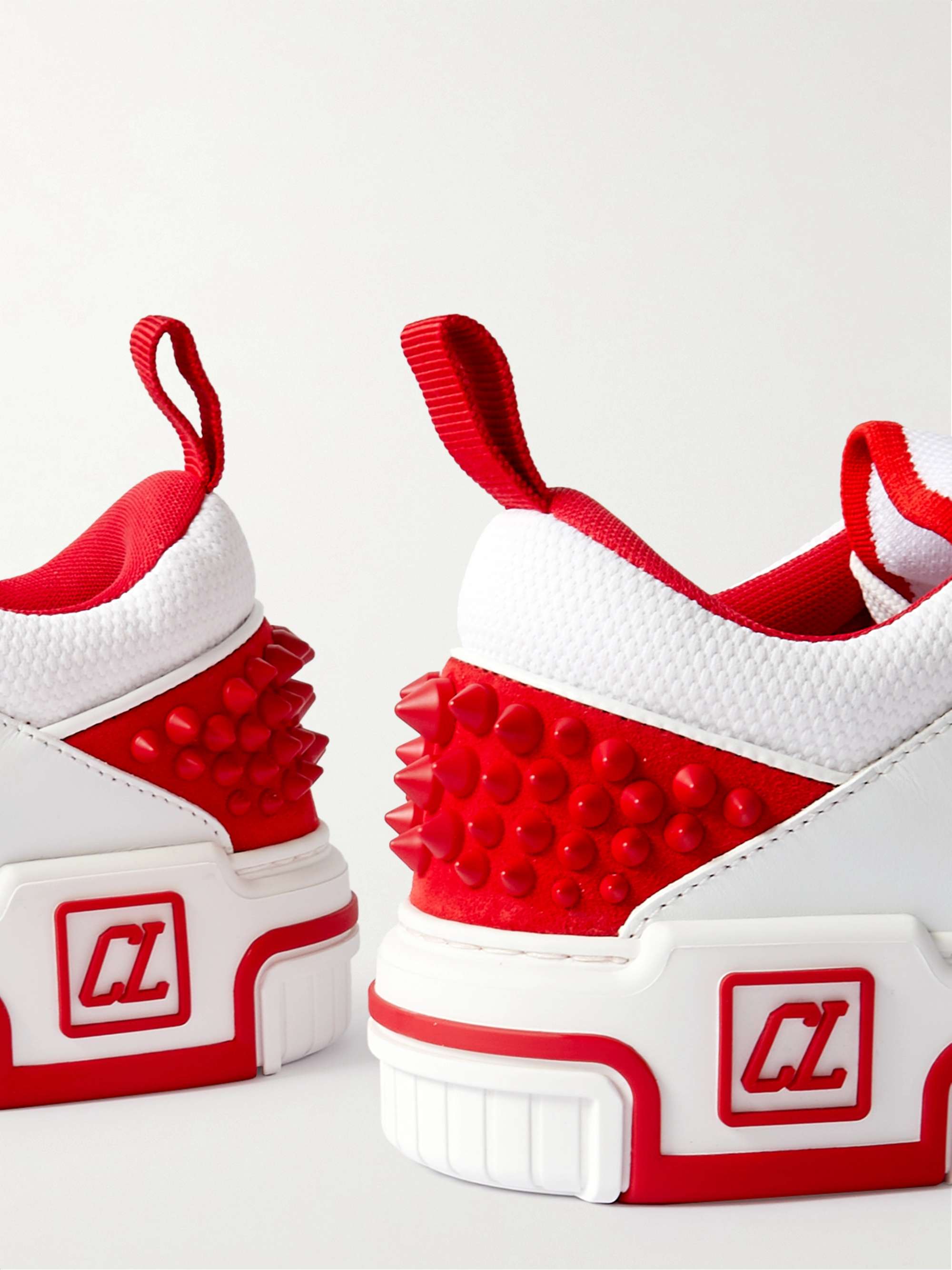 CHRISTIAN LOUBOUTIN 