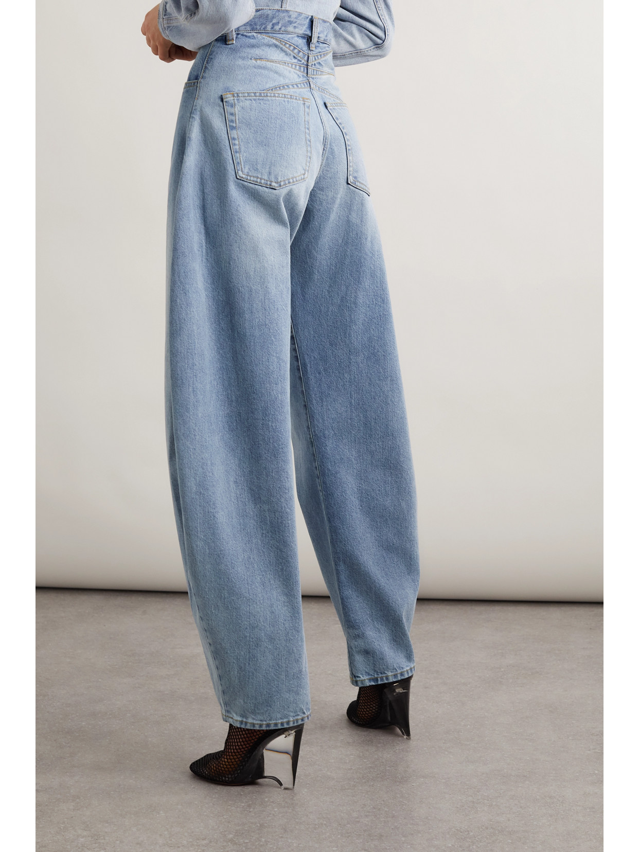 ALAÏA HIGH-RISE TAPERED JEANS