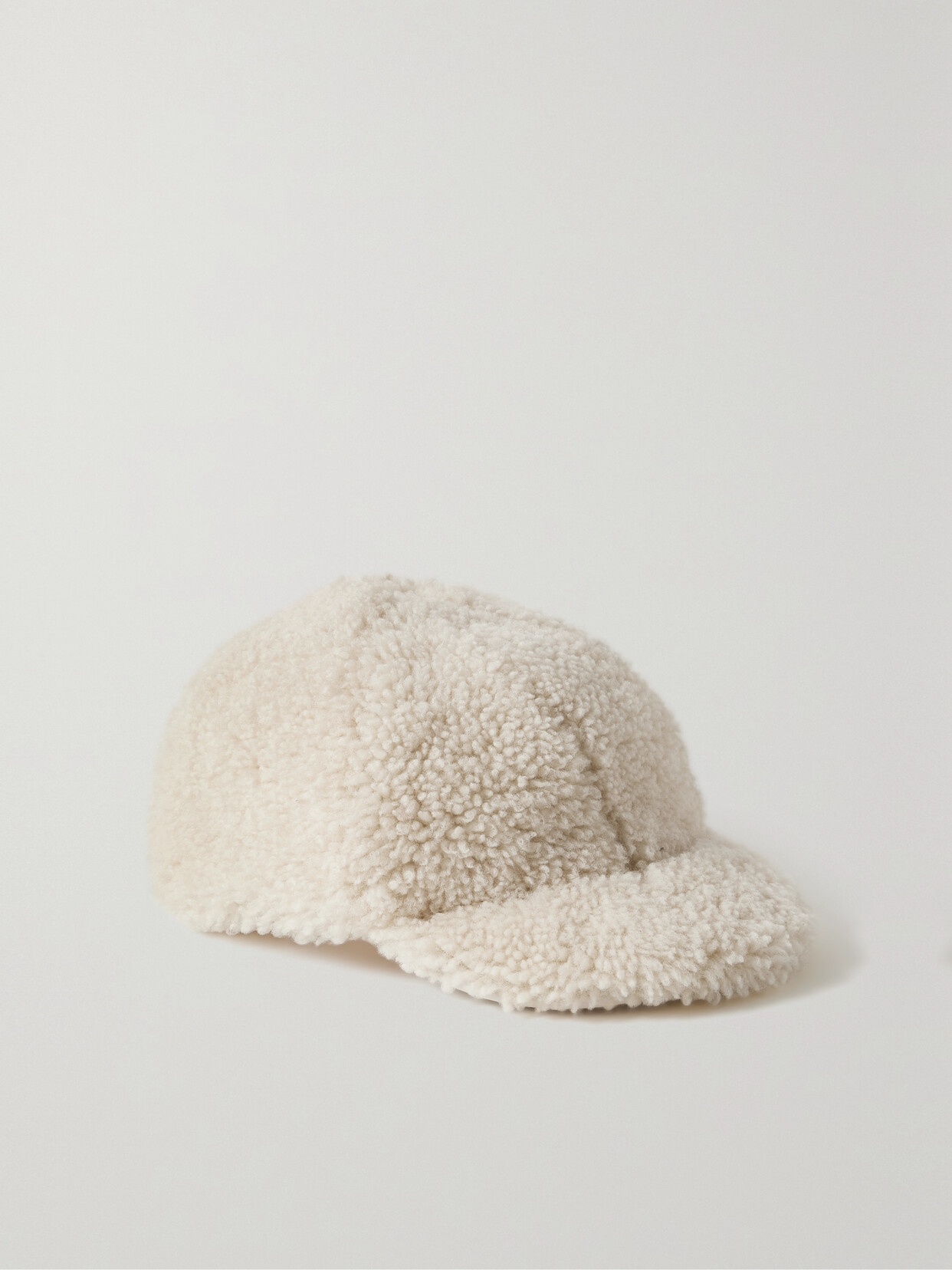 Cordova Davos Leather-trimmed Shearling Baseball Cap In Cream