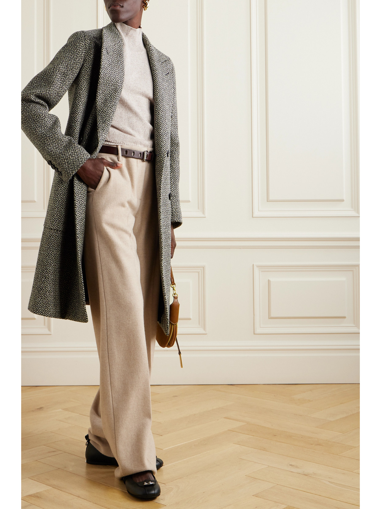 Shop Loro Piana Herwin Double-breasted Herringbone Linen And Cashmere-blend Coat In Gray